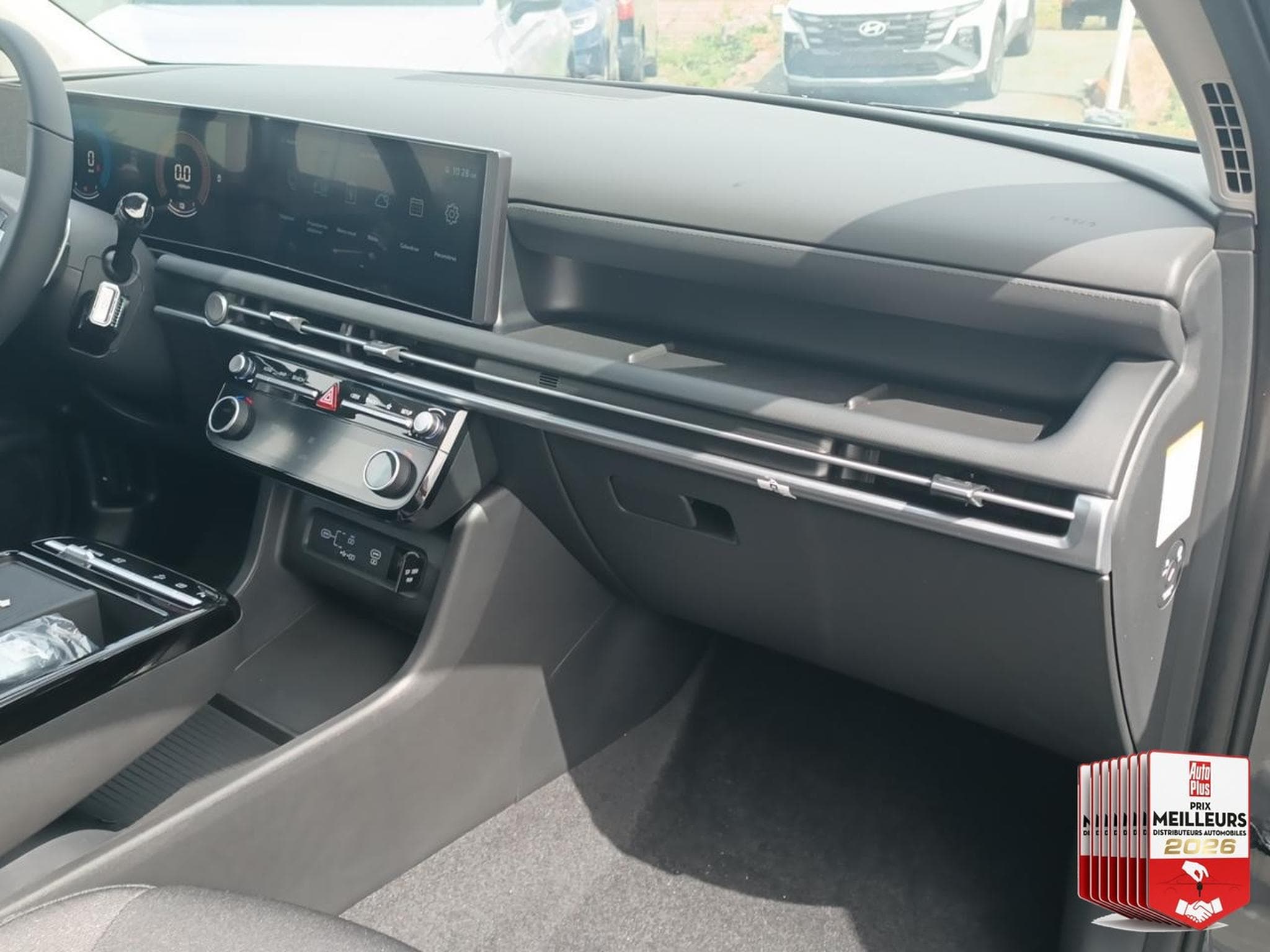 Hyundai TUCSON 1.6 T-GDI 239 HYBRID INTUITIVE (2026) - Photo 32