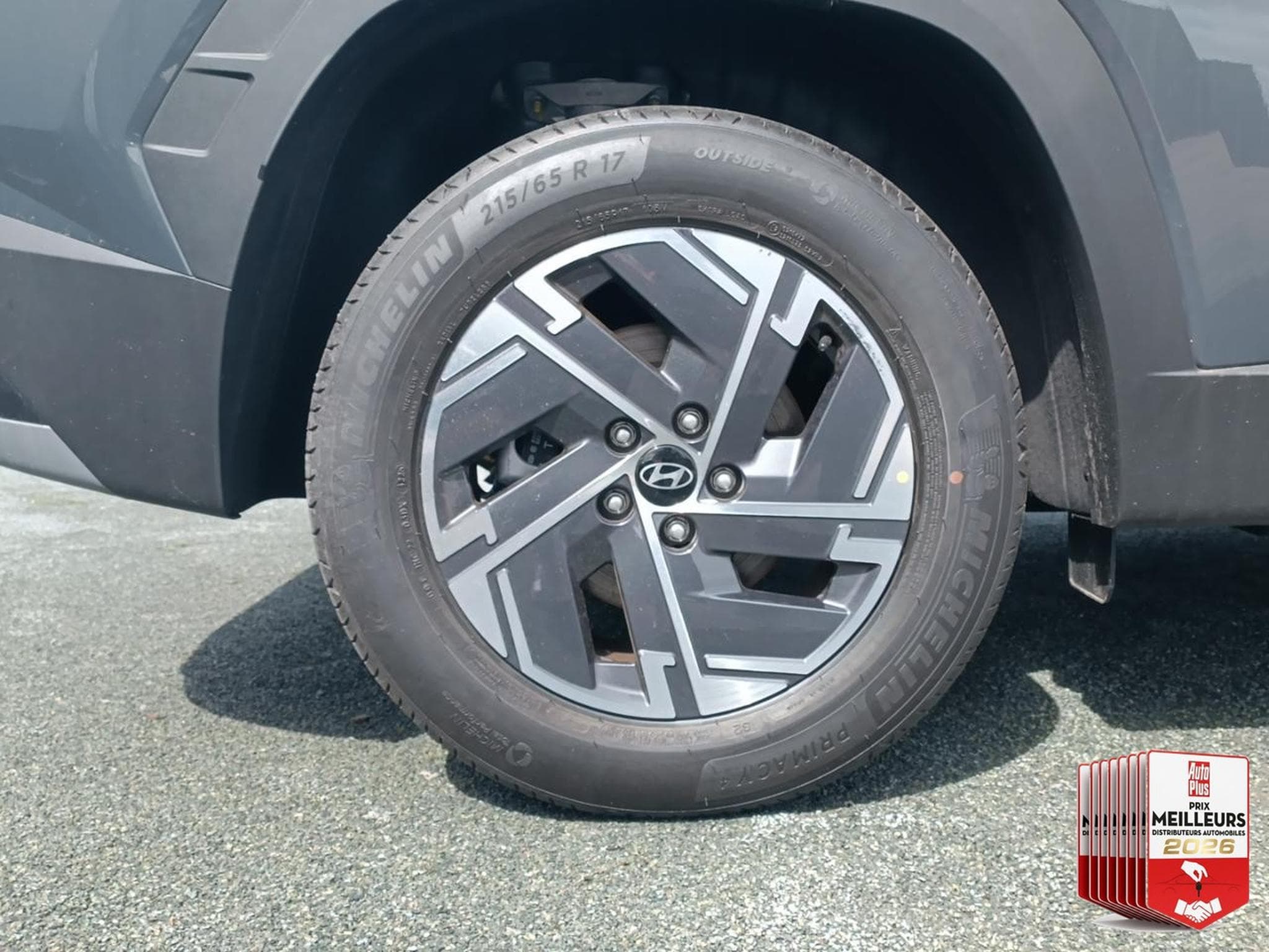 Hyundai TUCSON 1.6 T-GDI 239 HYBRID INTUITIVE (2026) - Photo 33