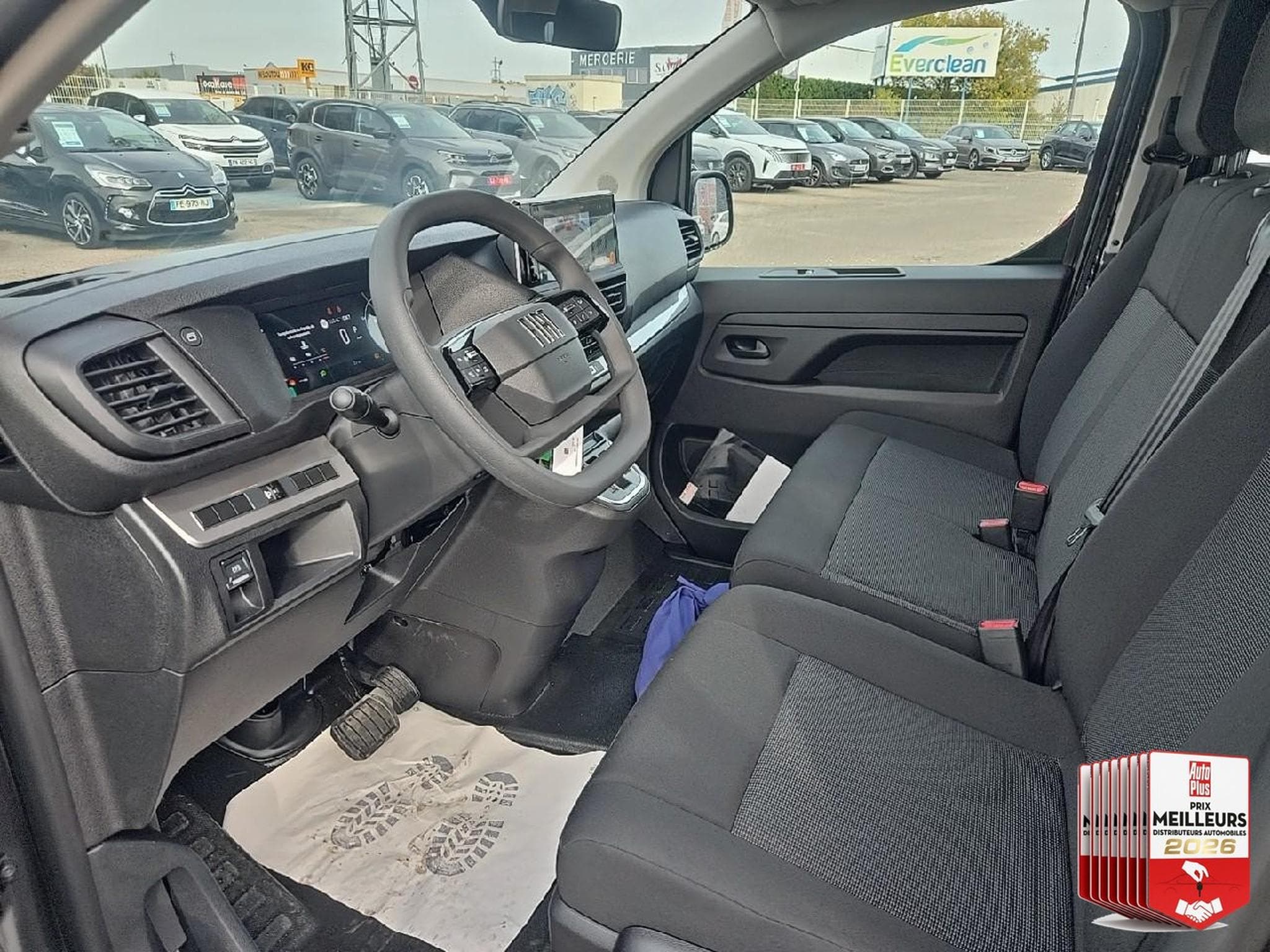 Fiat Scudo XL 2.2 MULTIJET 180CH EAT8 (2026) - Foto 12