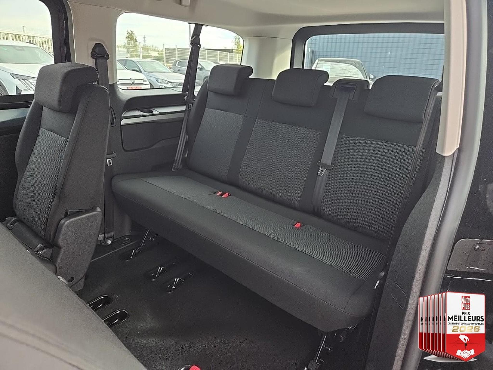 Fiat Scudo XL 2.2 MULTIJET 180CH EAT8 (2026) - Foto 29