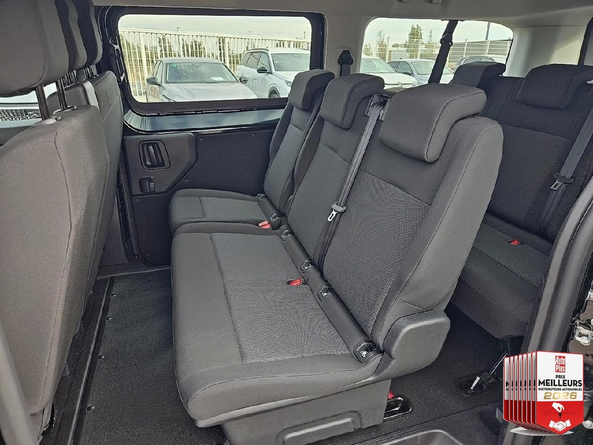 Fiat Scudo XL 2.2 MULTIJET 180CH EAT8 (2026) - Foto 28