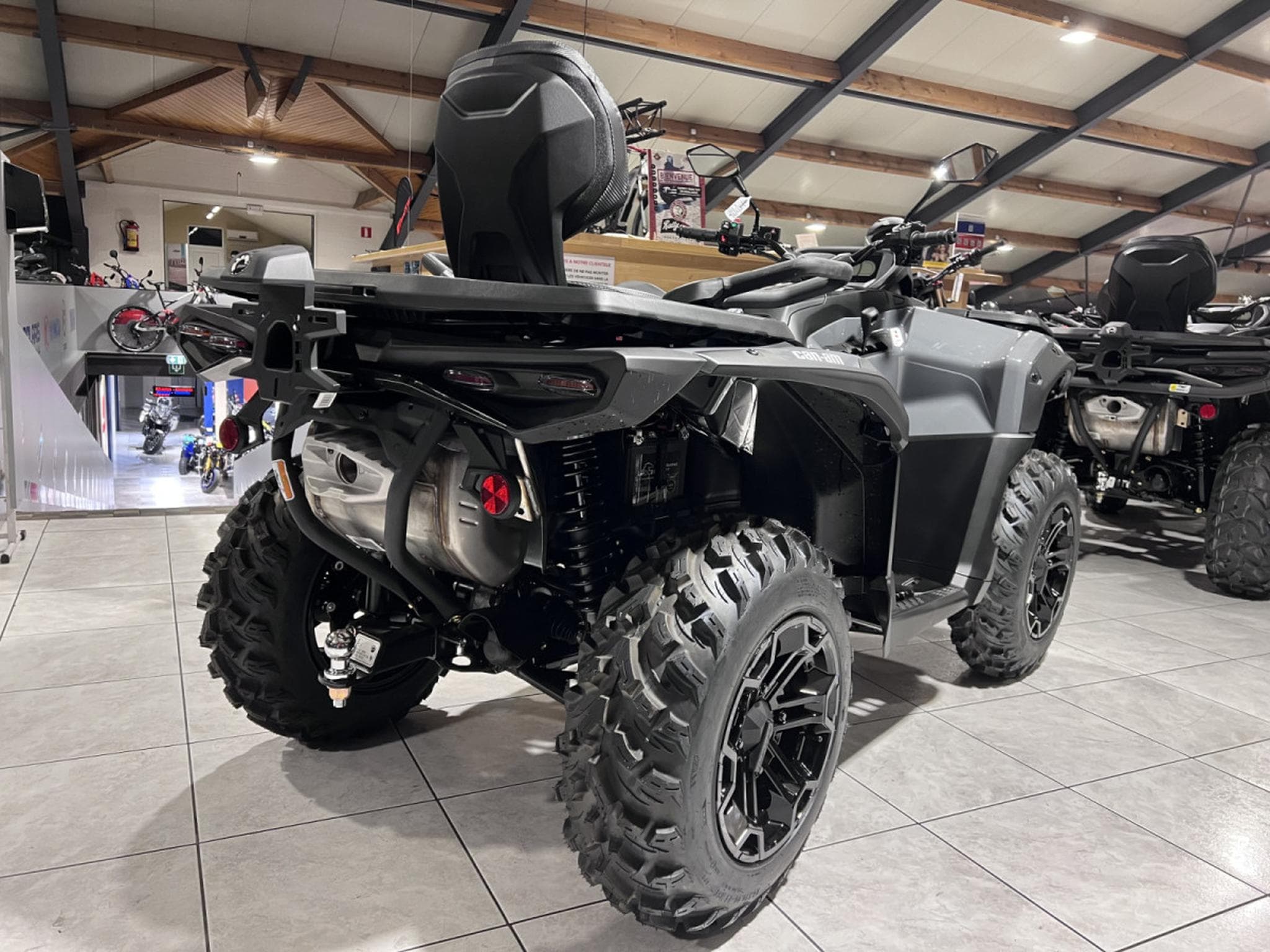 BRP Can-Am Outlander Max MY26 850 DPS  ABS T3B 1000 cc (2026) - Foto 3