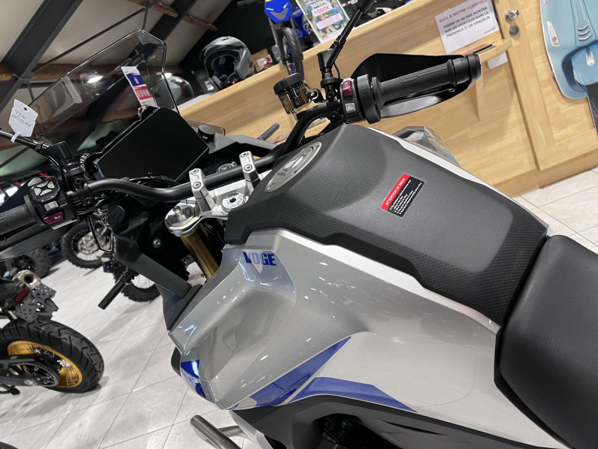 Voge DS900X kit 3 bagages inclus (2026) - Foto 6