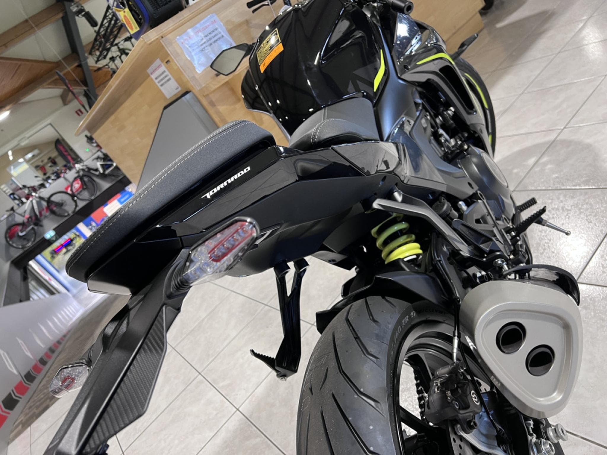 Benelli Tornado 550 (2026) - Foto 5