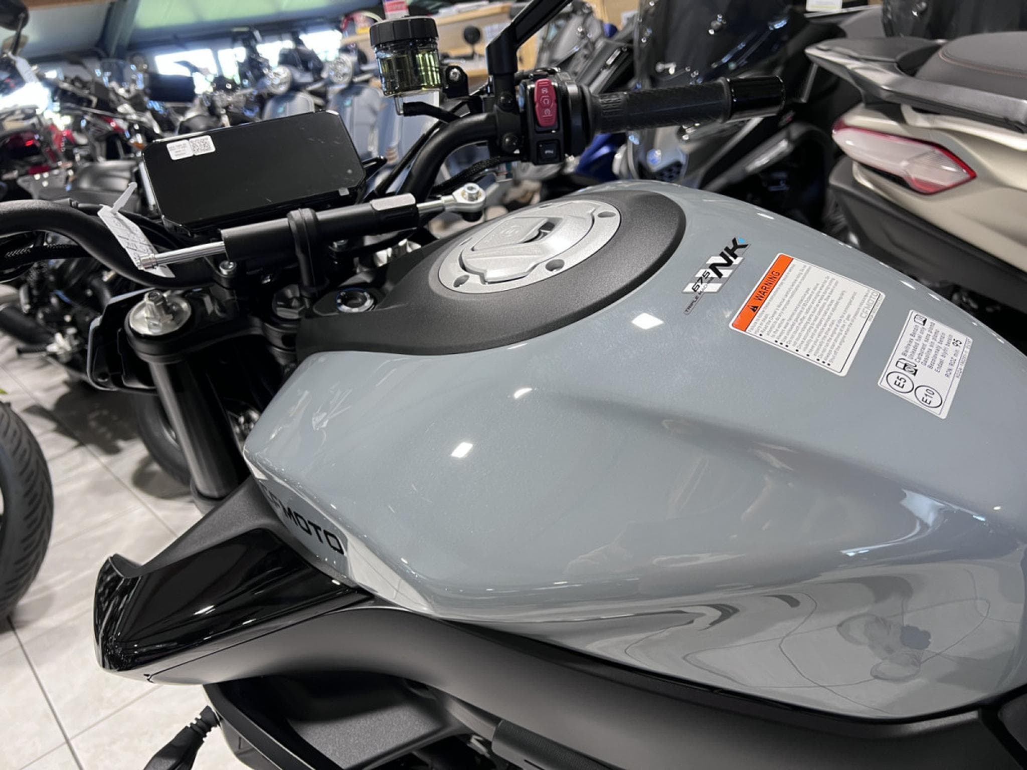 CF Moto 675 NK (2026) - Foto 6