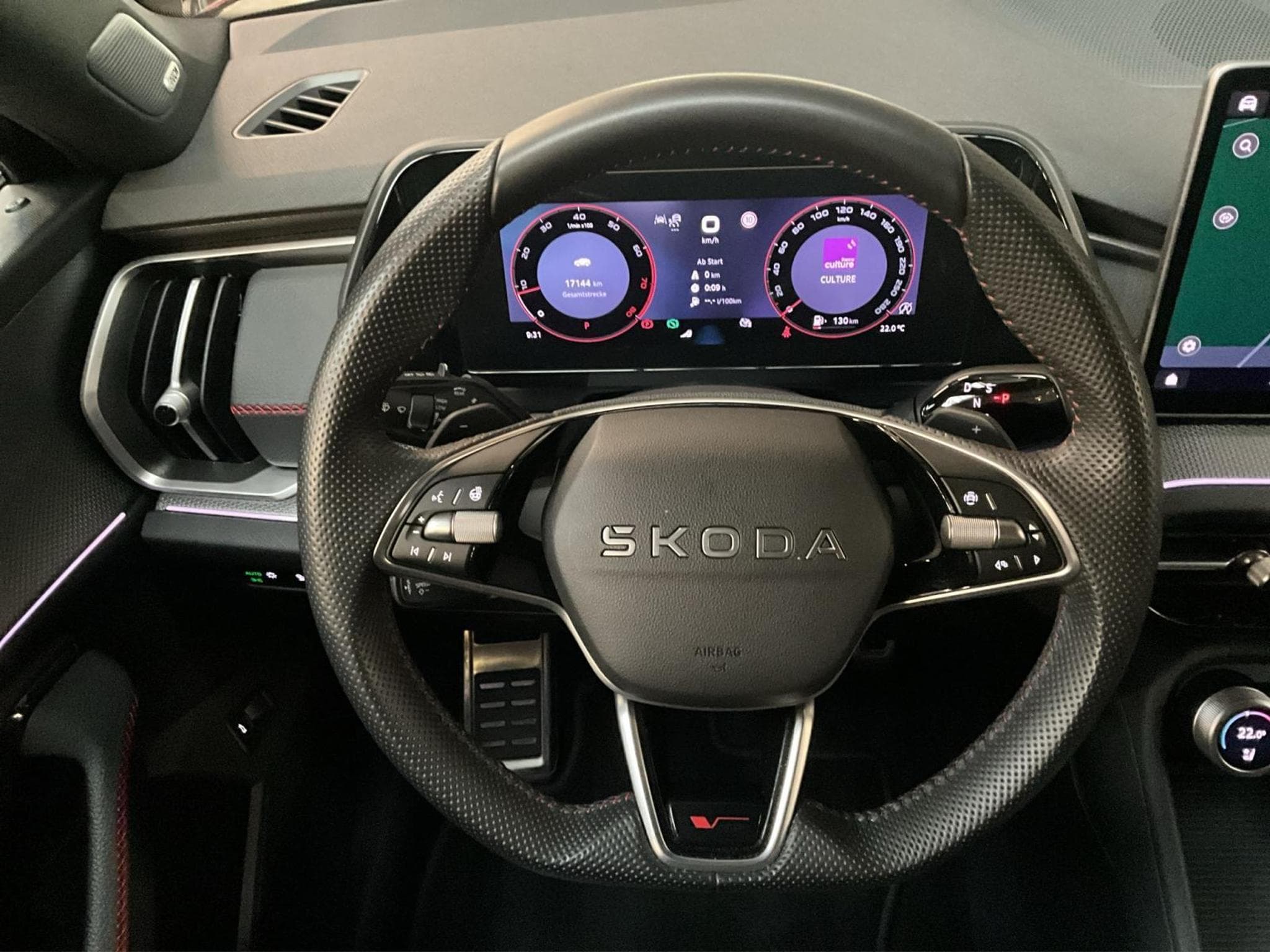 Skoda Kodiaq RS+DSG+4x4+P.Simply-Clever+AHK+Led+Navi (2025) - Foto 10