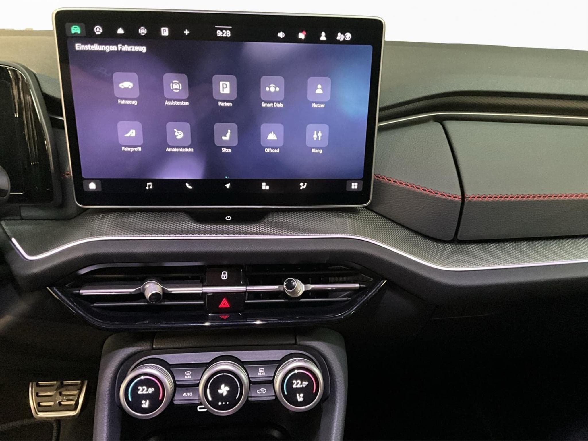 Skoda Kodiaq RS+DSG+4x4+P.Simply-Clever+AHK+Led+Navi (2025) - Foto 13