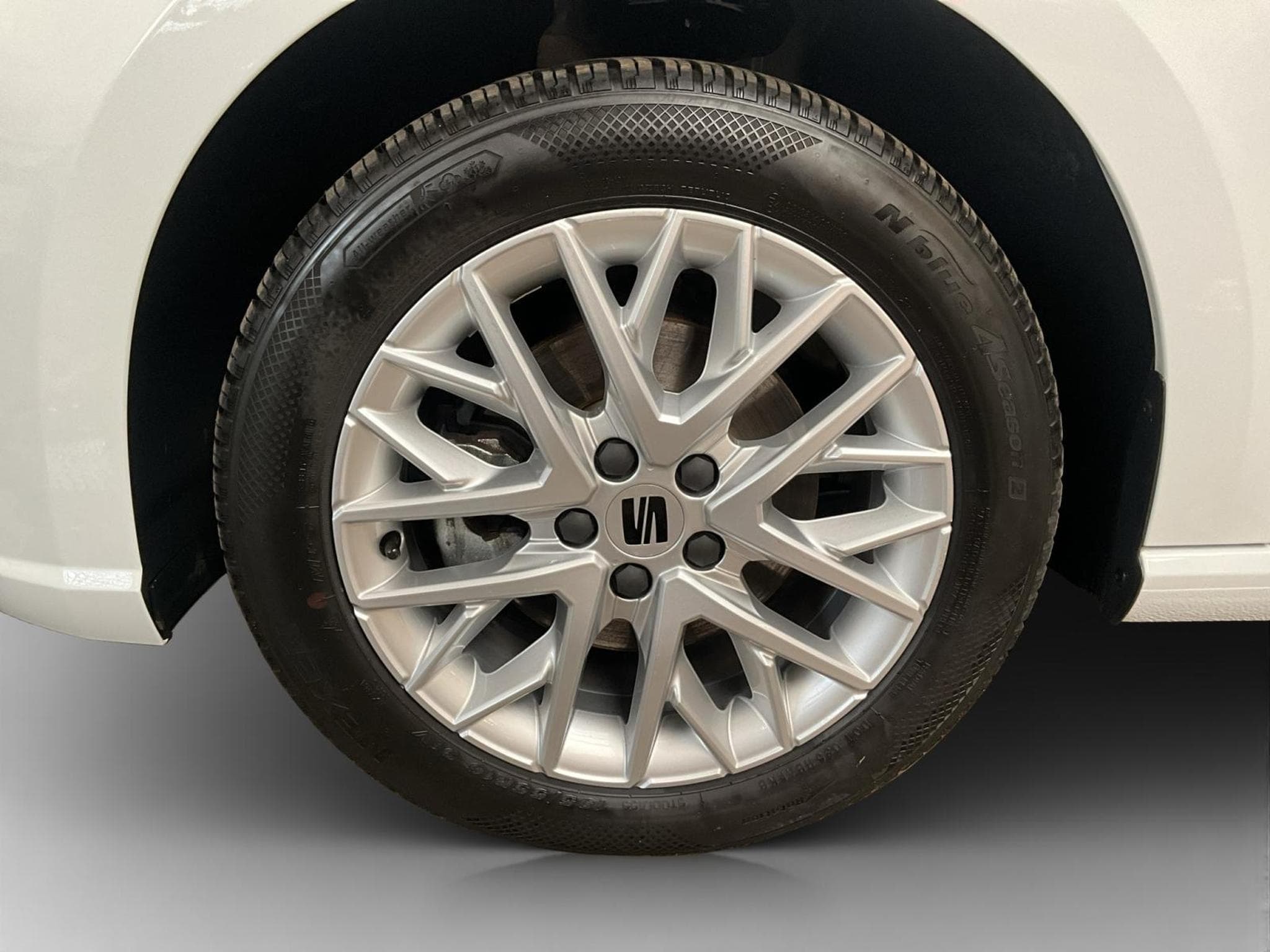 Seat Ibiza Xcellence+P.Vision+P.Luxe+Full-Link+Led+DAB (2025) - Photo 8