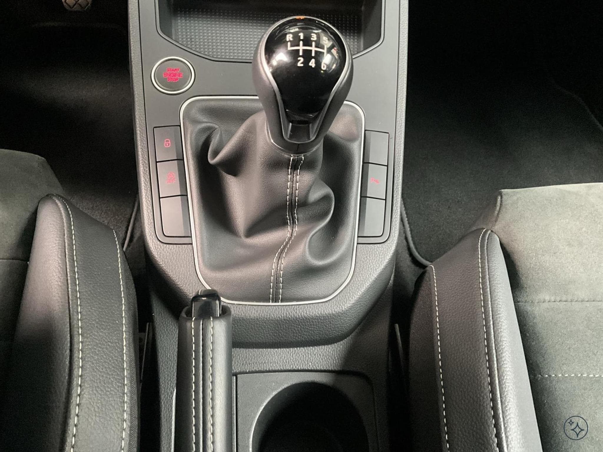 Seat Ibiza Xcellence+P.Vision+P.Luxe+Full-Link+Led+DAB (2025) - Photo 12