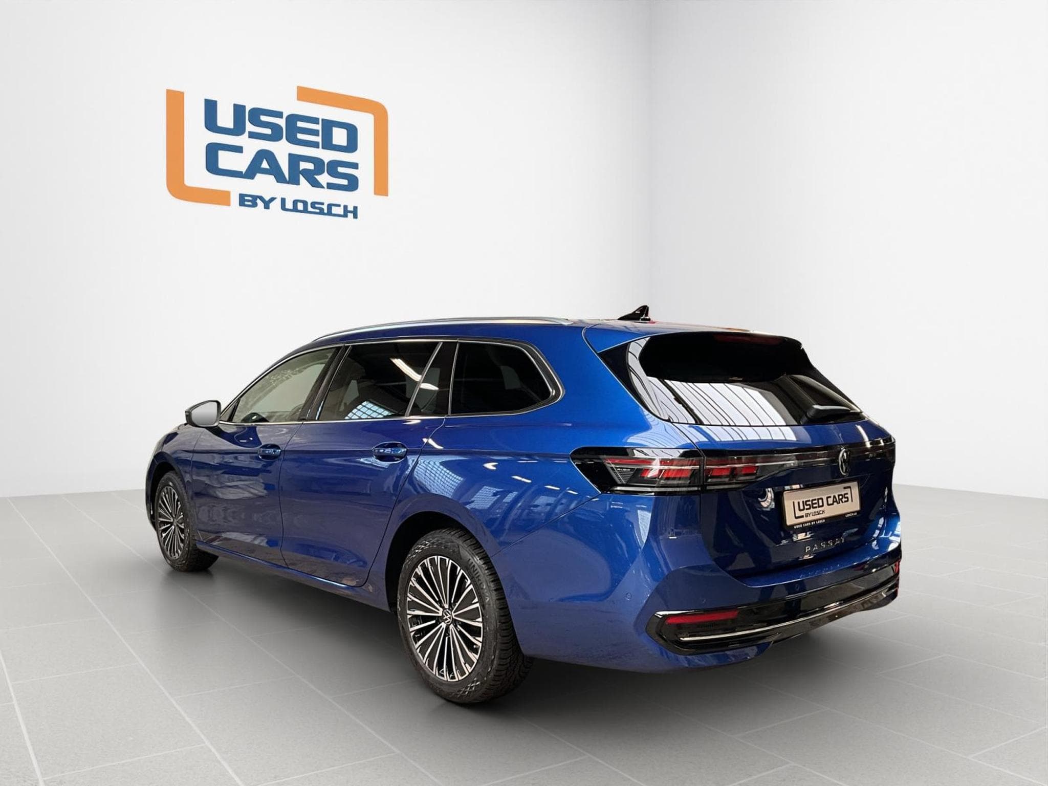 VW Passat Elegance+DSG+P.Acoustique+AHK+P.Technologie+Led+Navi (2025) - Foto 6