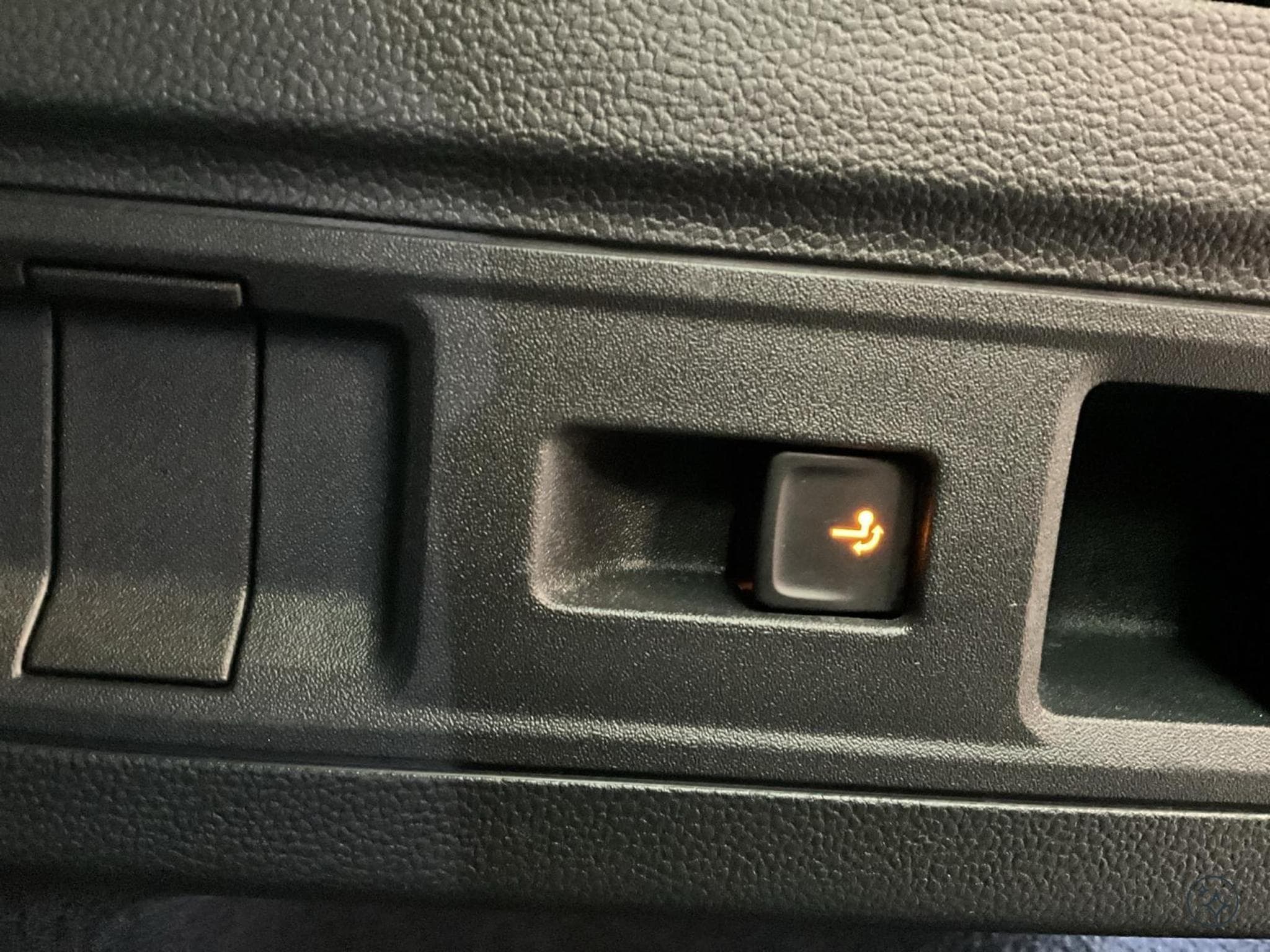 VW Passat Elegance+DSG+P.Acoustique+AHK+P.Technologie+Led+Navi (2025) - Foto 20