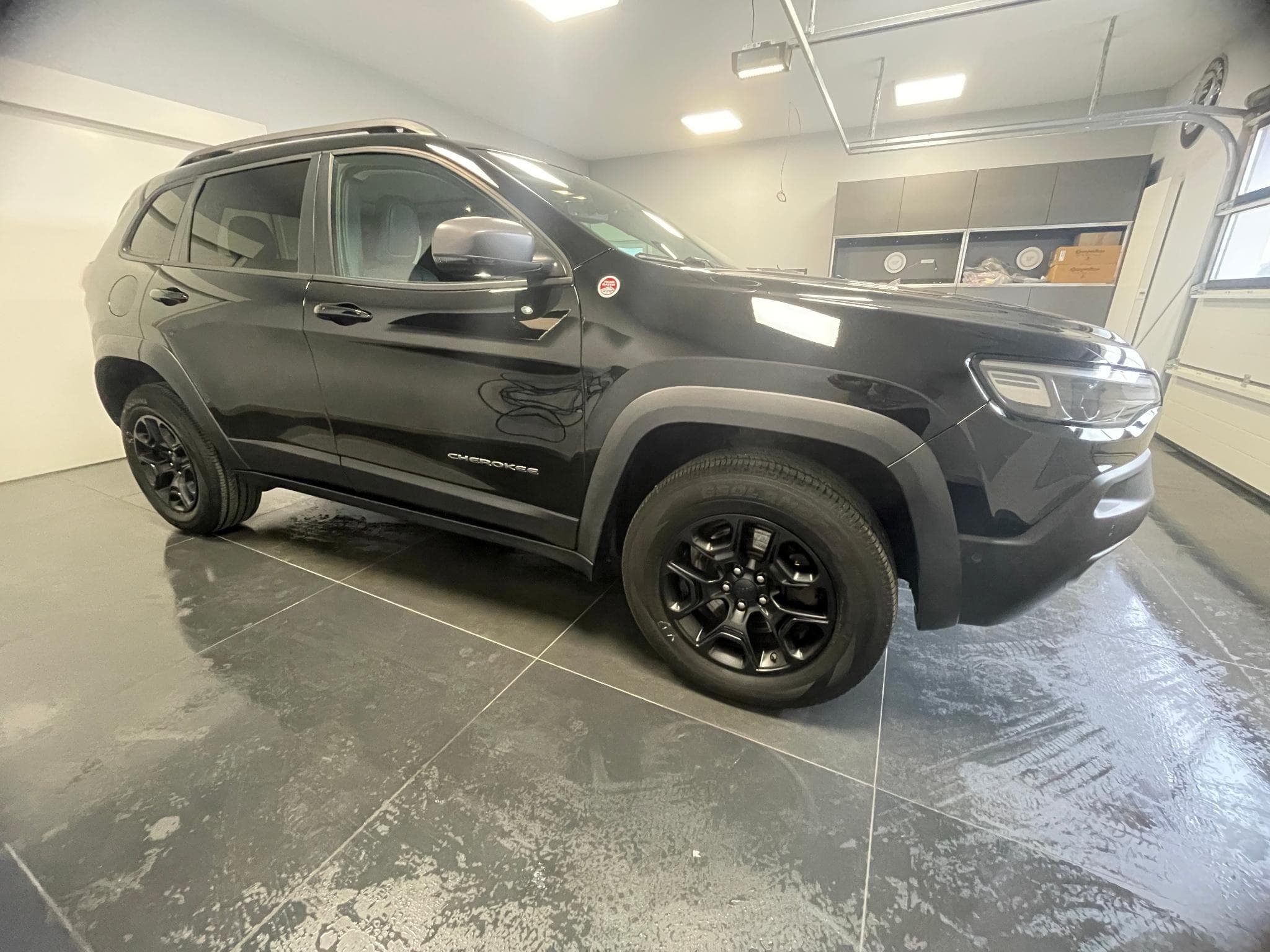 Jeep Cherokee Trailhawk (2020) - Photo 4