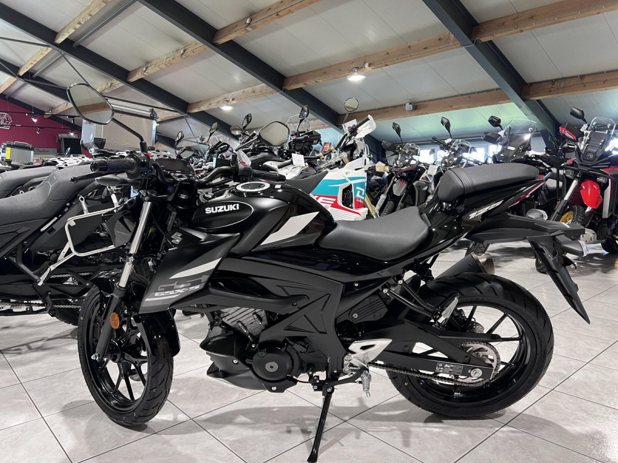 Suzuki GSX-S (2026) - Photo 4
