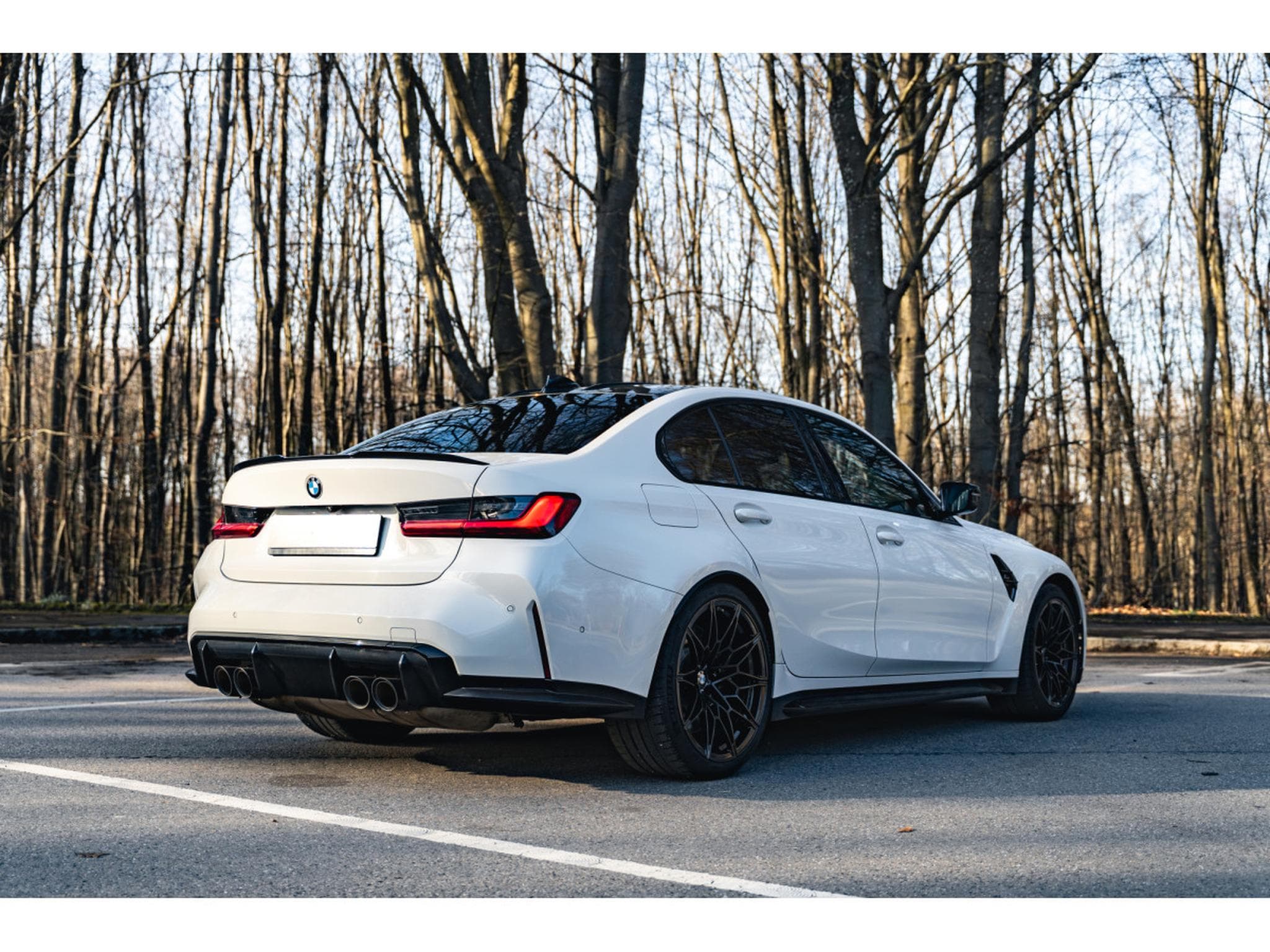 BMW M3 Competition M xDrive - Sièges Baquets M Carbon - Laserlight (2022) - Foto 2