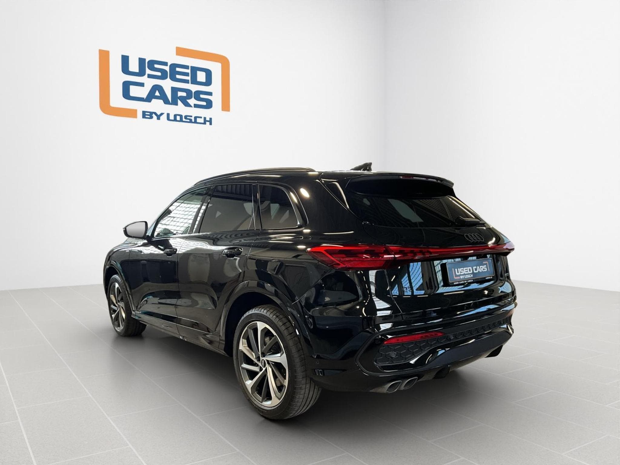 Audi Q5 S-Line+Quattro+S-Tronic+Techplus+P.Business+AHK+LED (2025) - Photo 6