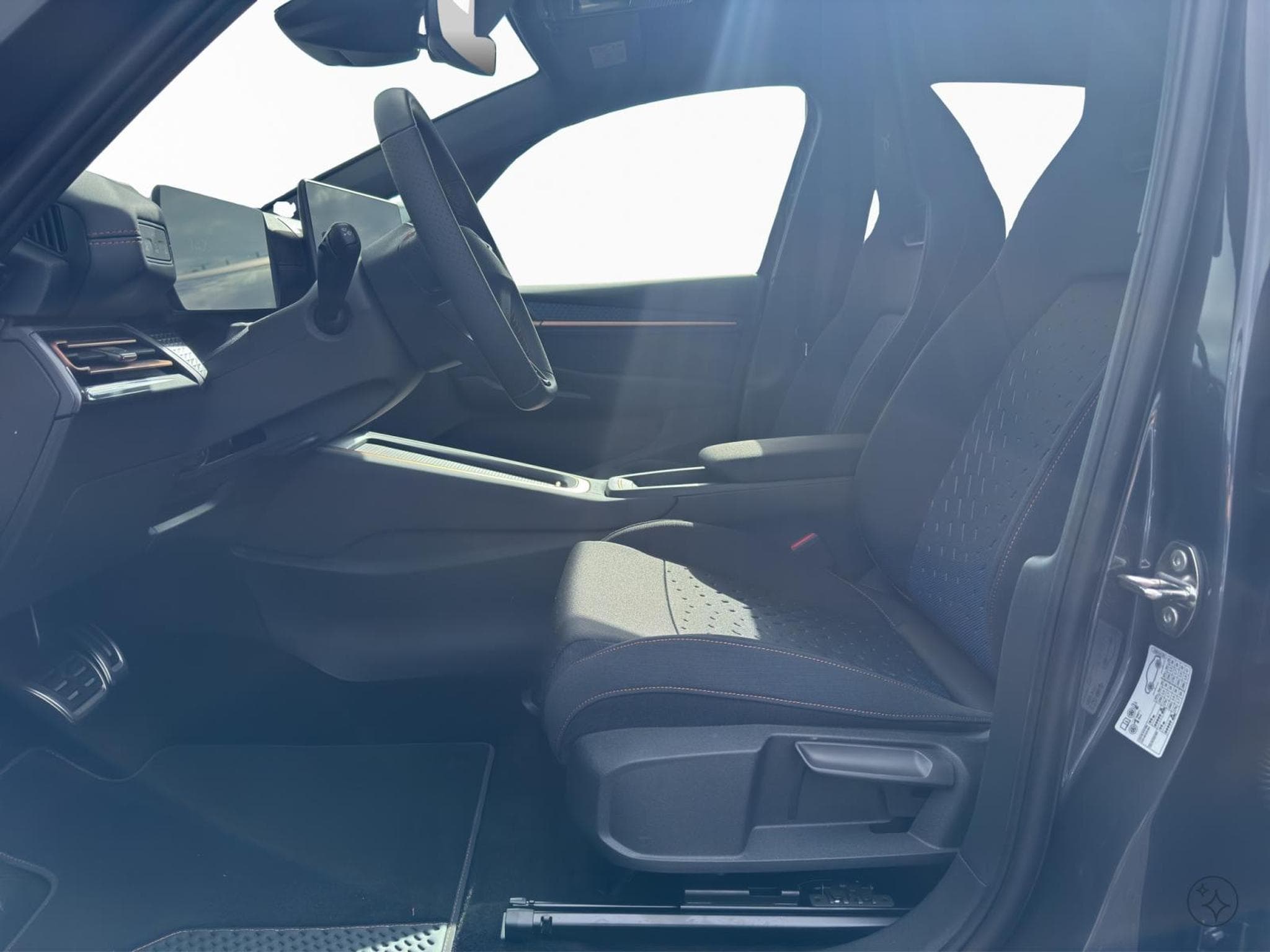 Cupra Born 58 kWh Facelift Eligible for Luxembourg\'s €6,000 BEV subsid (2026) - Foto 9