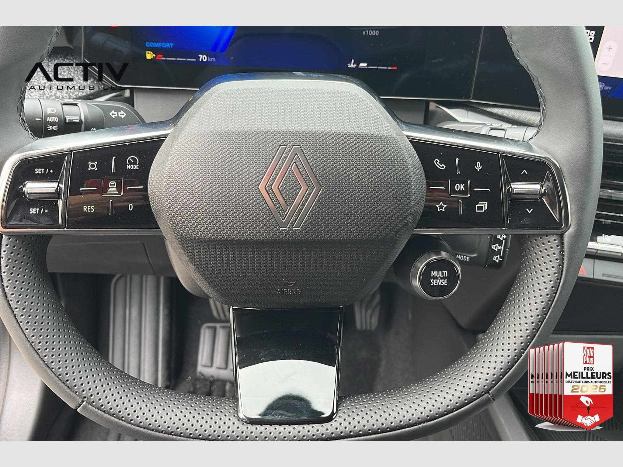 Renault Clio TCE 115 CH TECHNO (2026) - Photo 15