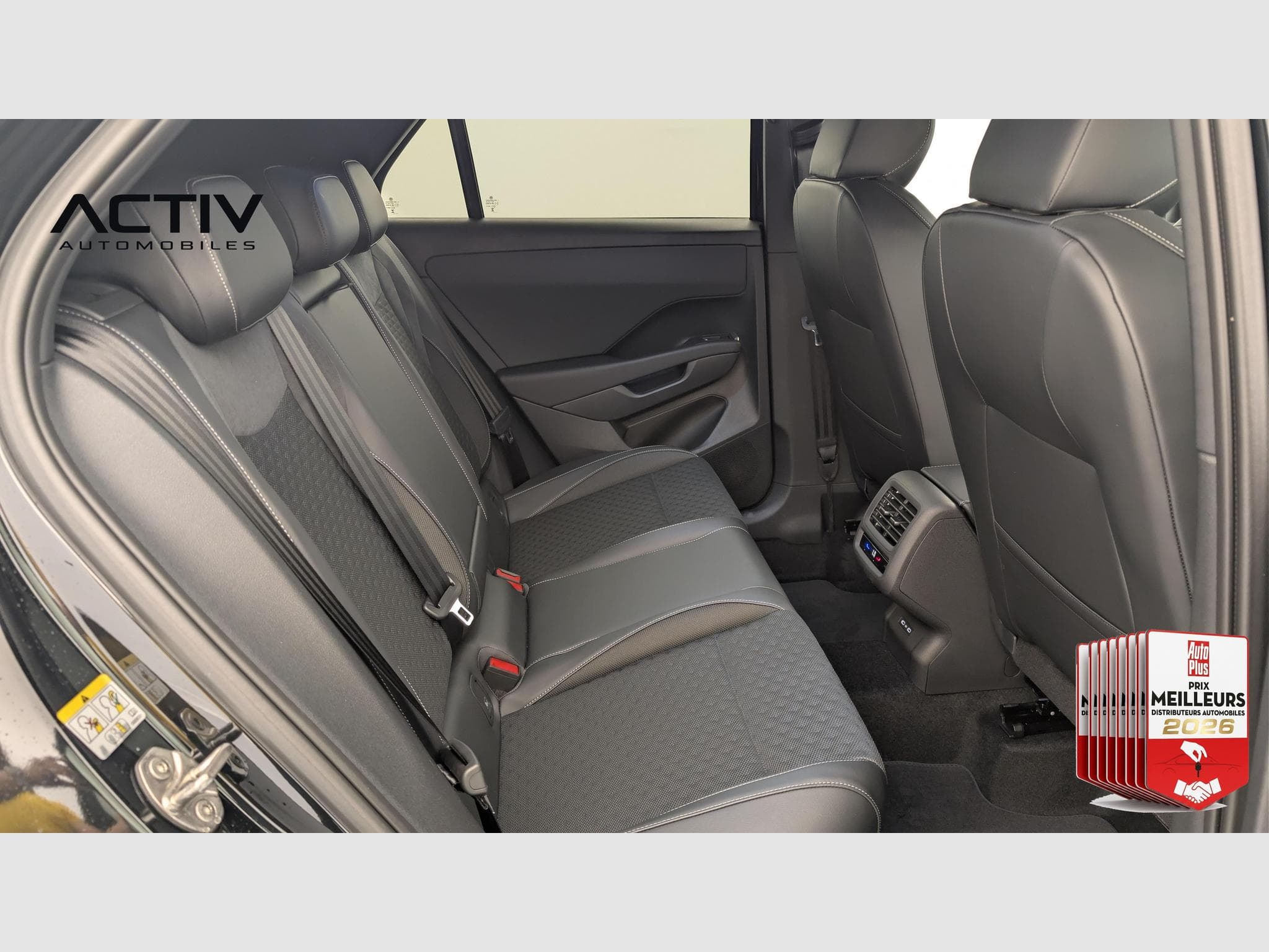 VW T-Roc 1.5 ETSI EVO2 HYBRID 150 CH DSG7 R-LINE (2026) - Foto 10
