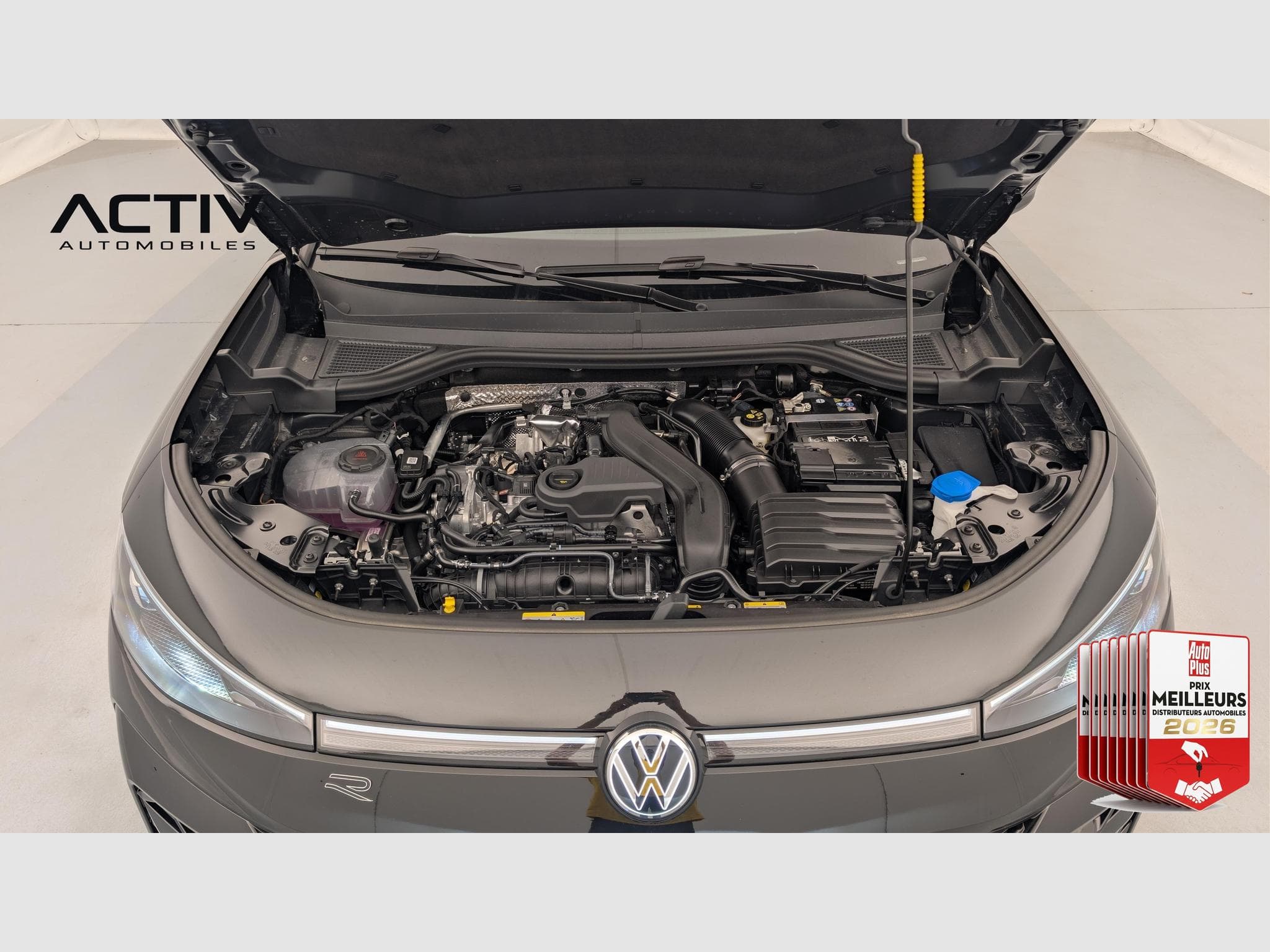 VW T-Roc 1.5 ETSI EVO2 HYBRID 150 CH DSG7 R-LINE (2026) - Foto 23