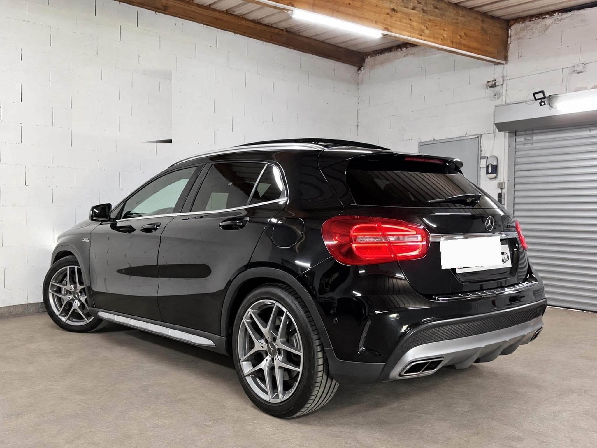 Mercedes GLA 45 AMG 4MATIC – 360 CH – TOIT PANO – (2015) - Photo 3