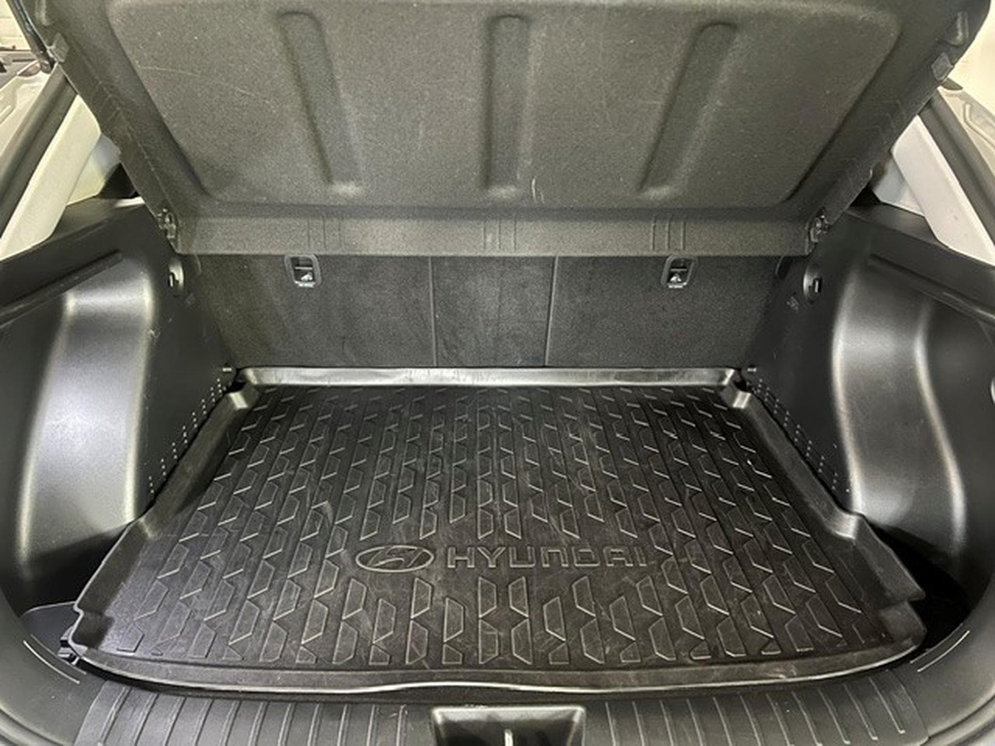 Hyundai Kona 1.6 TGDI TECHNO AUTOMATIQUE (2025) - Foto 11