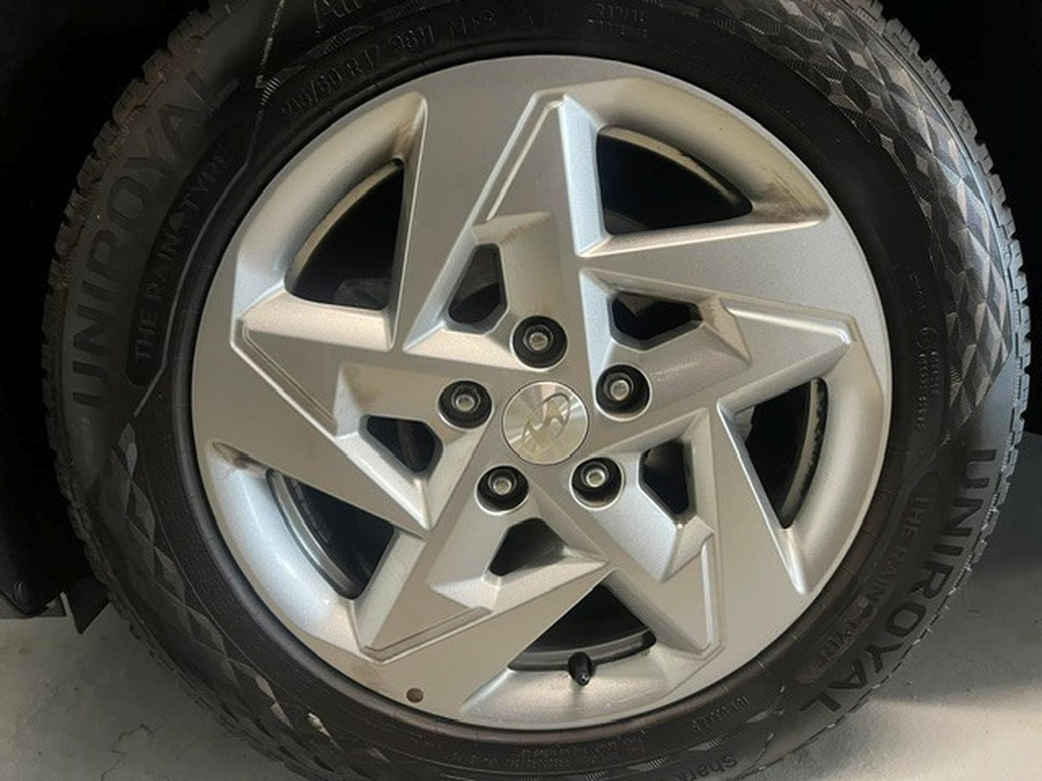 Hyundai Kona 1.6 TGDI TECHNO AUTOMATIQUE (2025) - Foto 12
