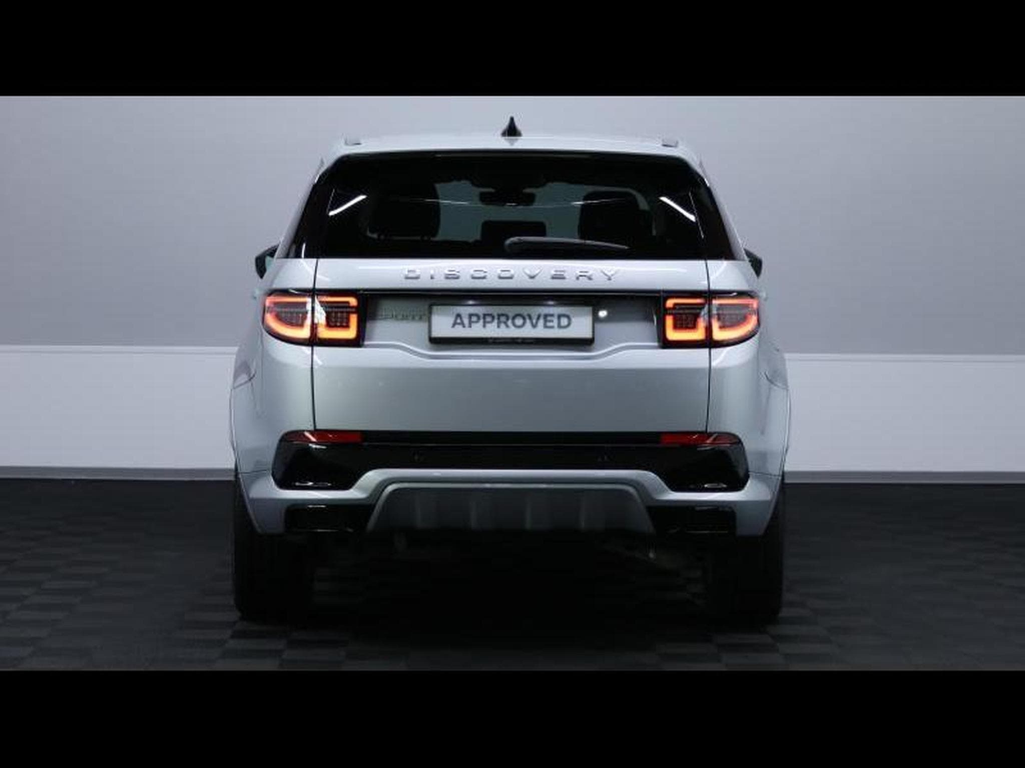 Land-Rover Discovery Sport D165 AWD Auto 7places (2025) - Photo 6
