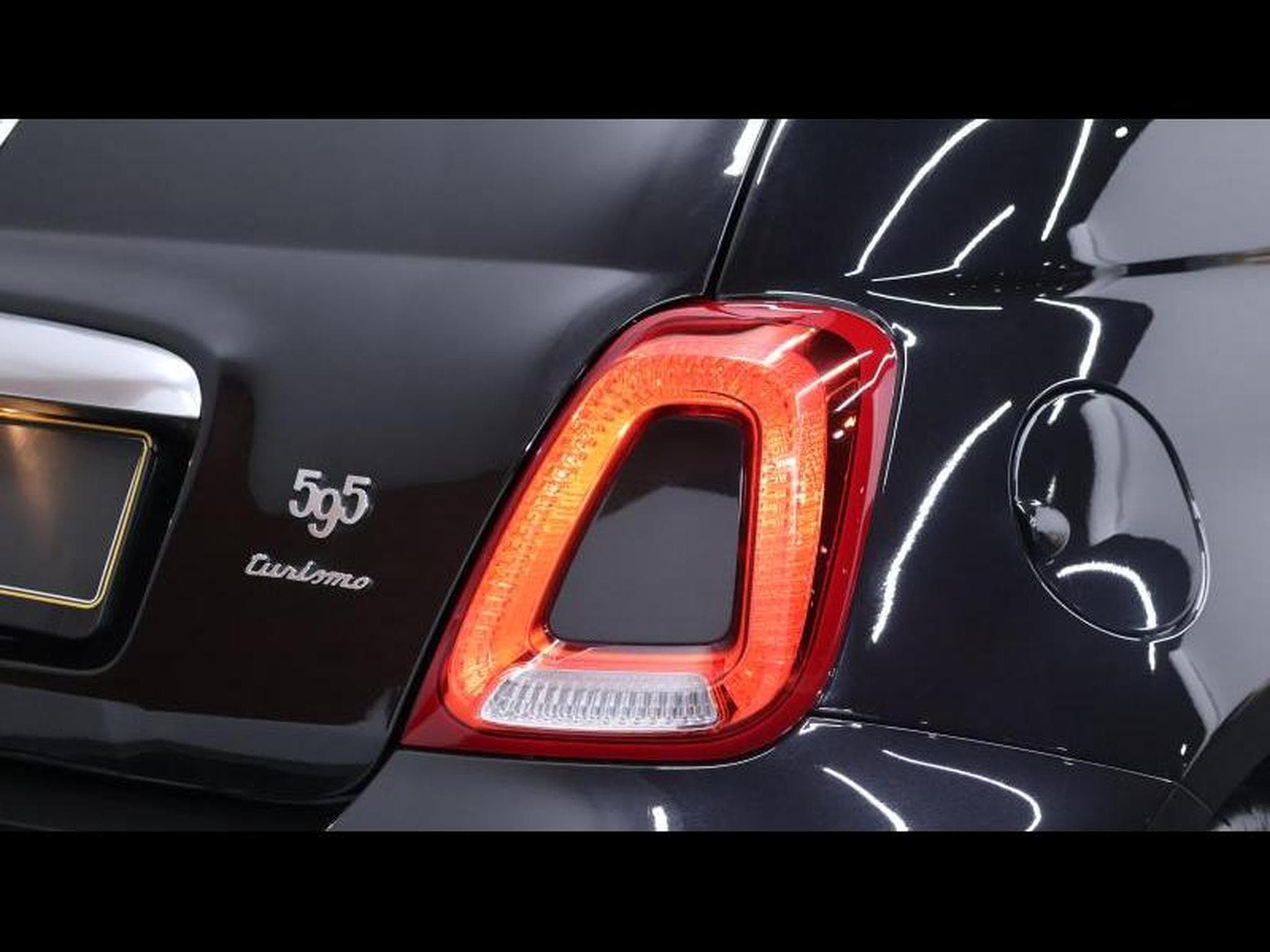 Abarth 595 1.4 T-Jet 163ch Manuelle (2018) - Photo 11
