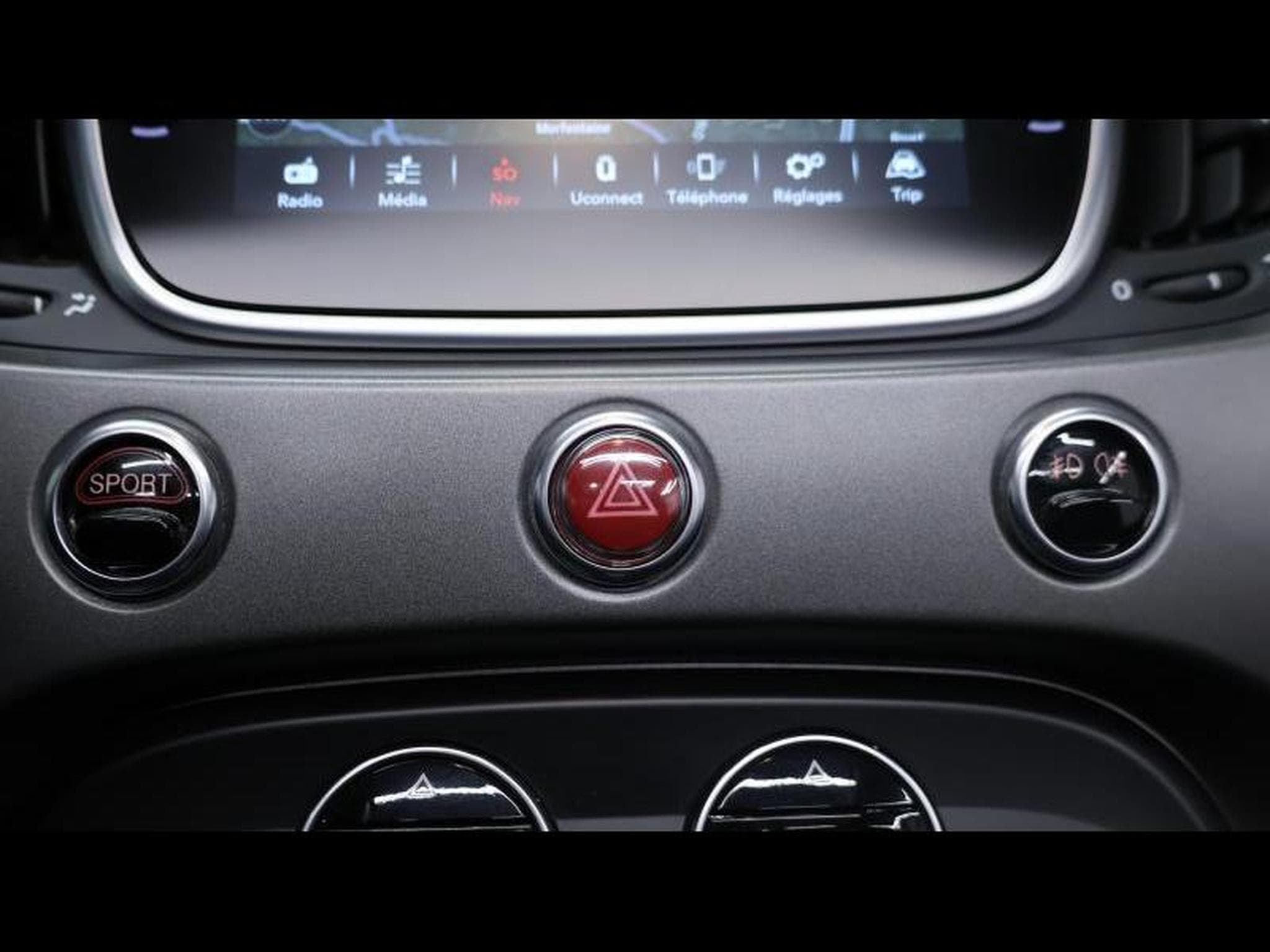 Abarth 595 1.4 T-Jet 163ch Manuelle (2018) - Photo 22