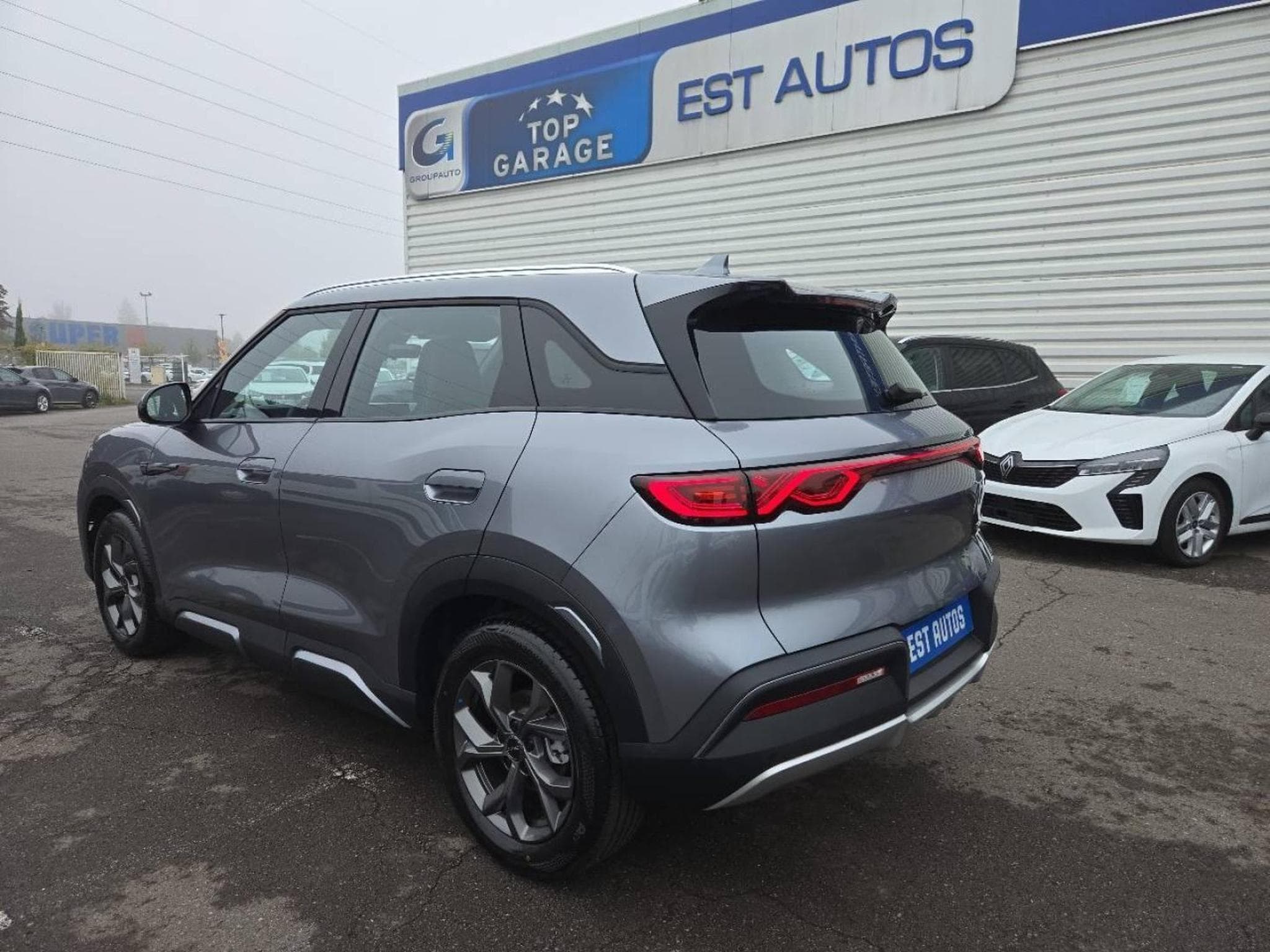 BYD ATTO 2 177 CV BOOST + TOIT PANO 45.1 KWH (2025) - Foto 26