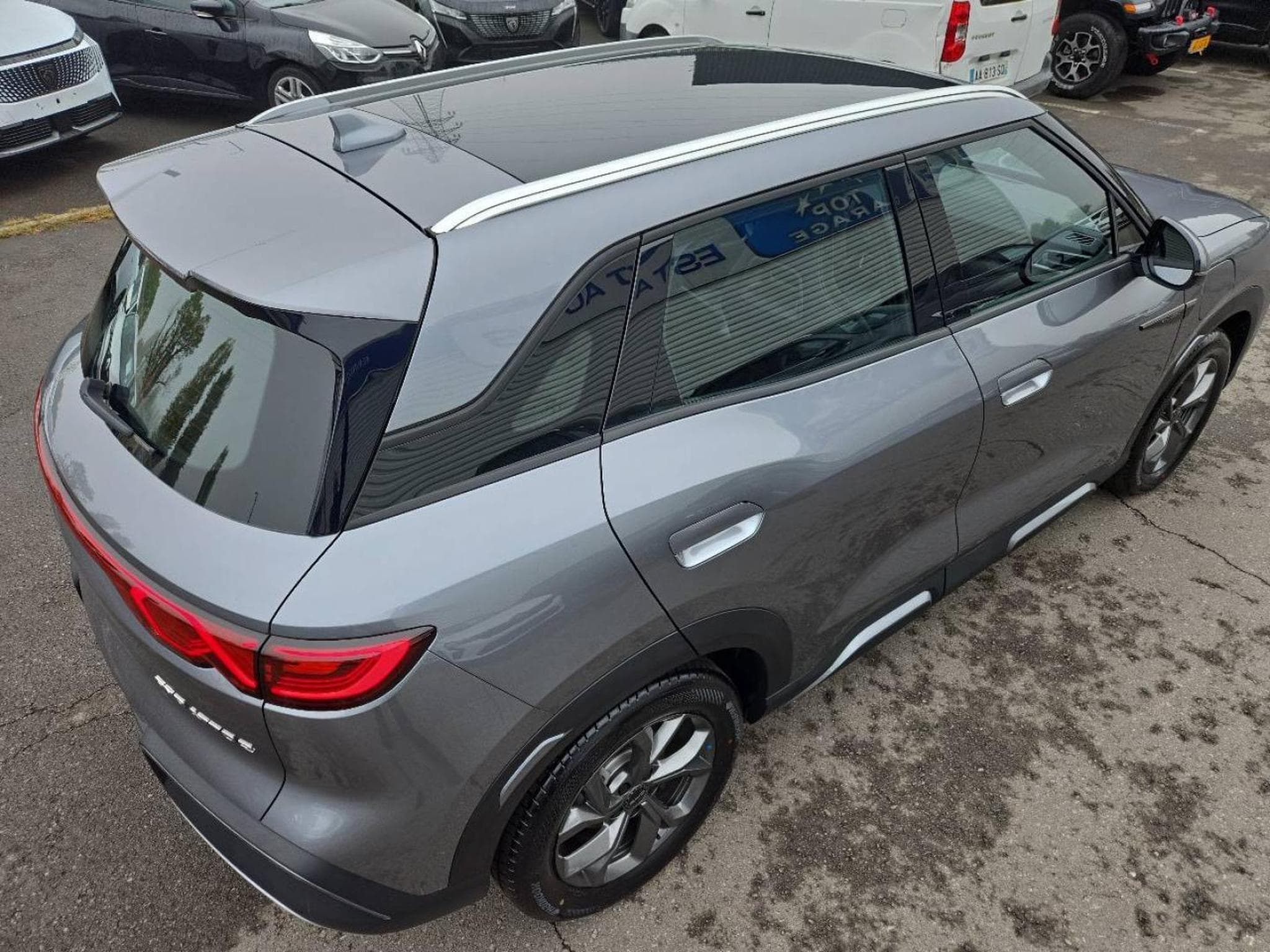 BYD ATTO 2 177 CV BOOST + TOIT PANO 45.1 KWH (2025) - Foto 33