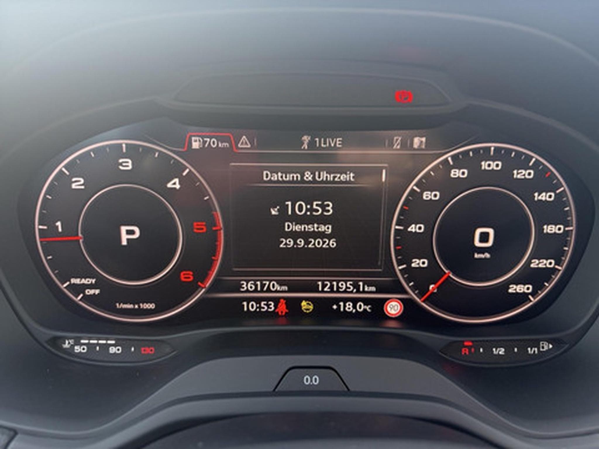 Audi Q2 30 TDI S tronic S Line (2023) - Photo 2