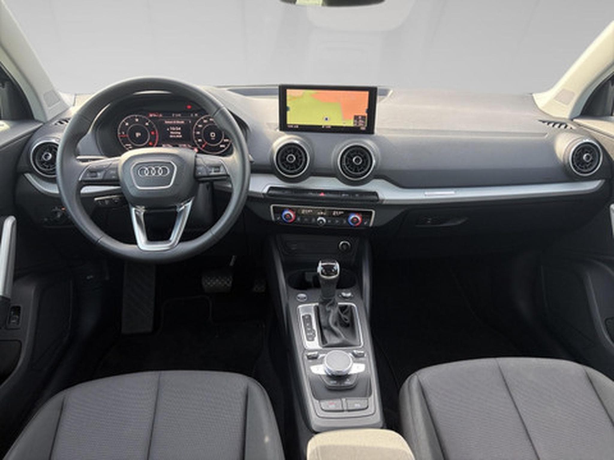 Audi Q2 30 TDI S tronic S Line (2023) - Photo 5
