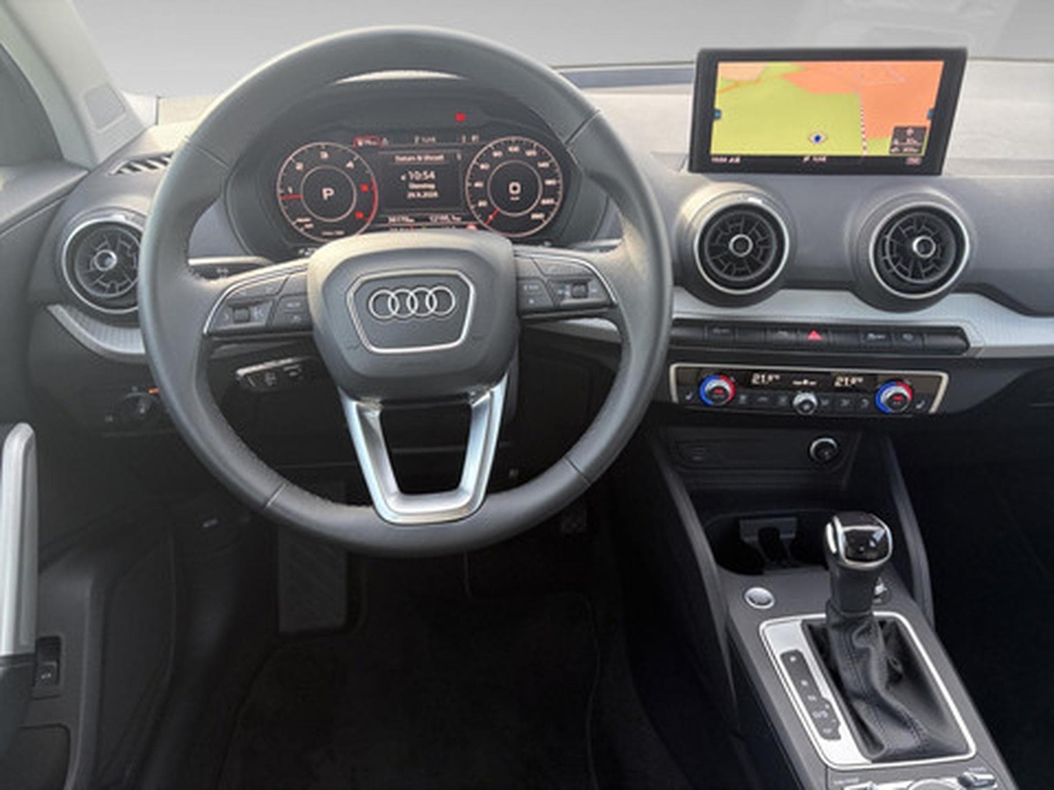 Audi Q2 30 TDI S tronic S Line (2023) - Photo 7
