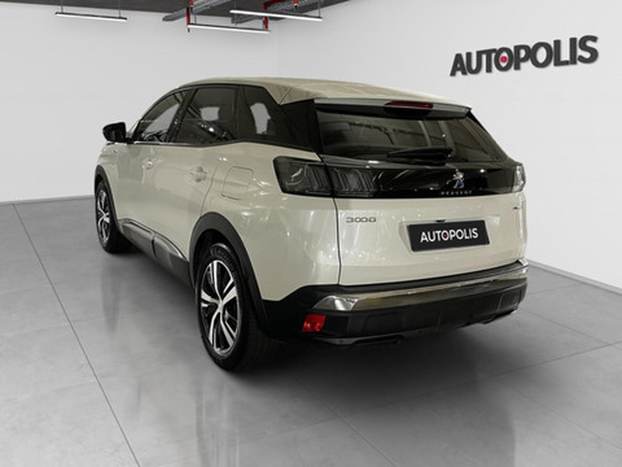 Peugeot 3008 1.2 HYBRID 136 e-DSC6 (2023) - Photo 18