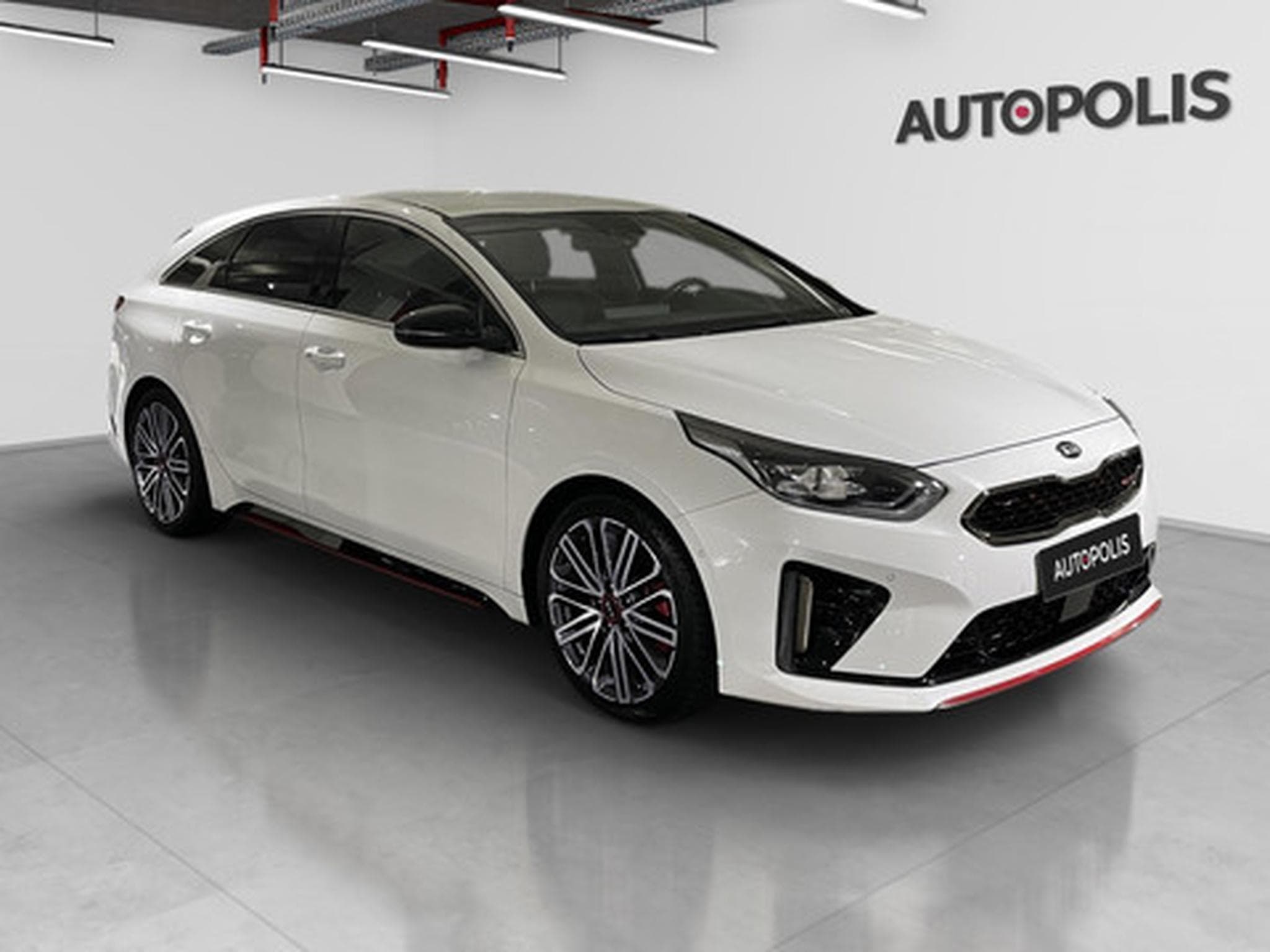 Kia ProCeed GT 1.6 T-GDI 204 DCT ISG (2021) - Photo 19