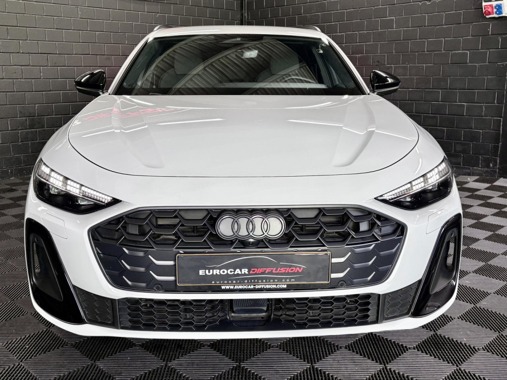Audi A5 2.0 40 TDI 204 CV AVANT S TRONIC S LINE PLUS *CAM 360°* (2026) - Foto 2