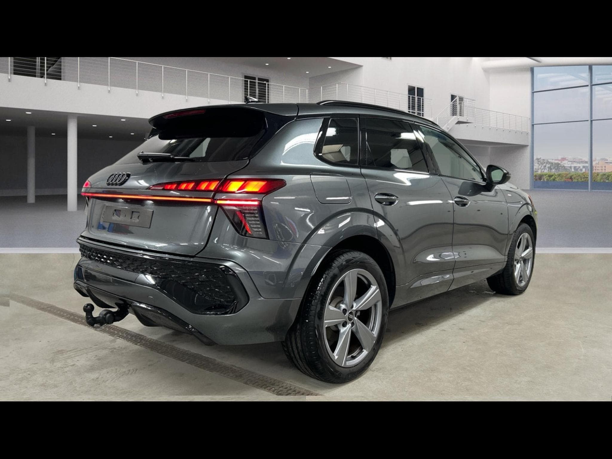 Audi Q3 S-LINE 2.0 TDI S TRONIC 150 CV *PANO*  *TECH PLUS* ATTELAGE* (2026) - Foto 6