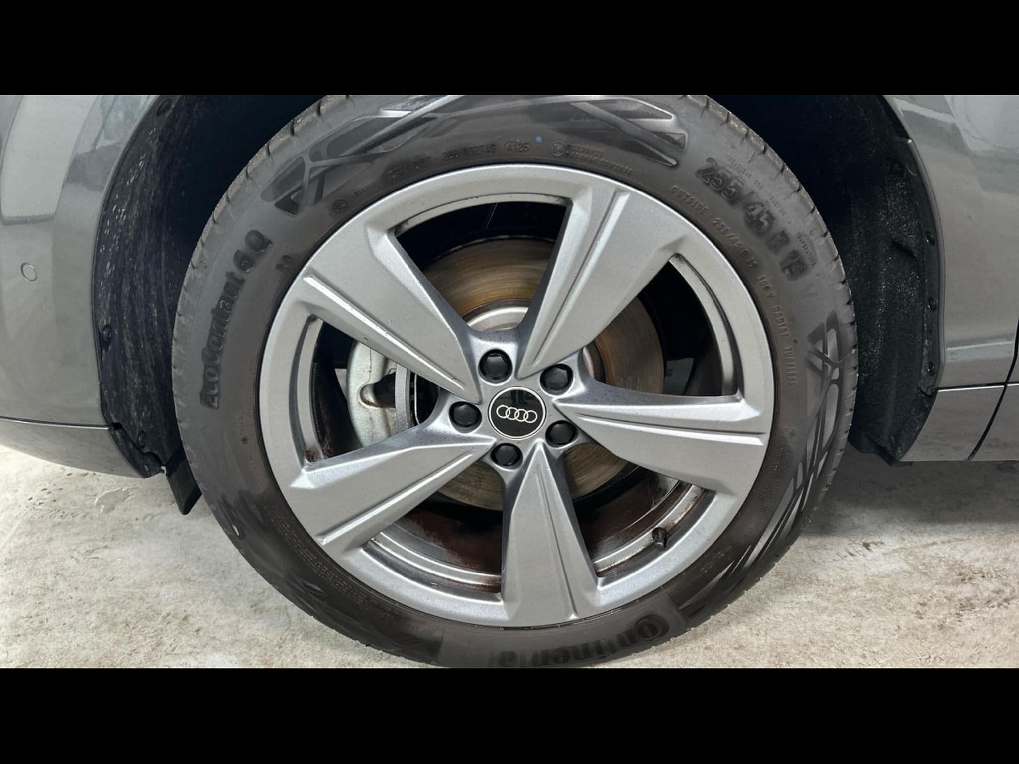 Audi Q3 S-LINE 2.0 TDI S TRONIC 150 CV *PANO*  *TECH PLUS* ATTELAGE* (2026) - Foto 18
