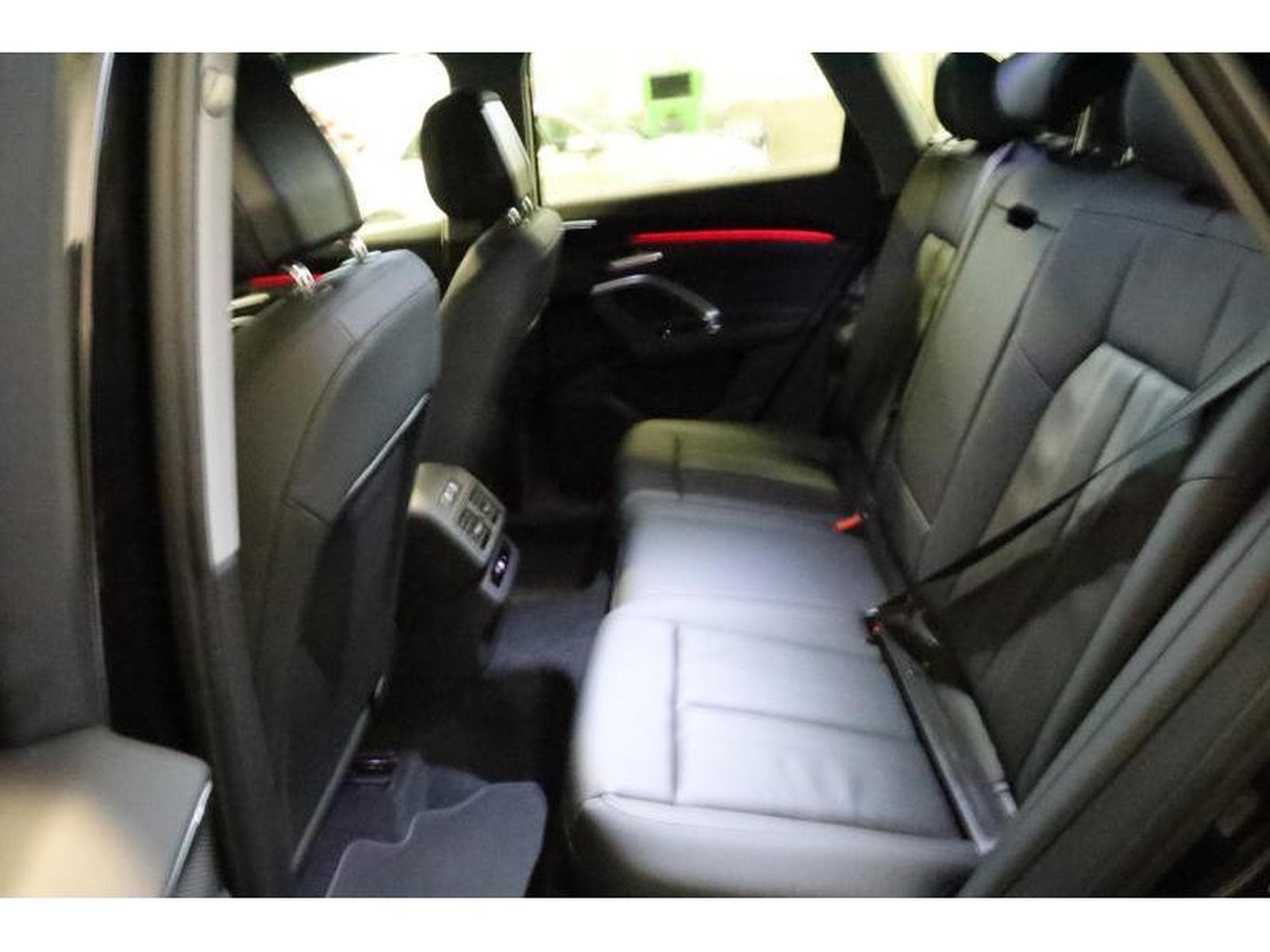 Audi Q5 S-Line (2026) - Photo 12