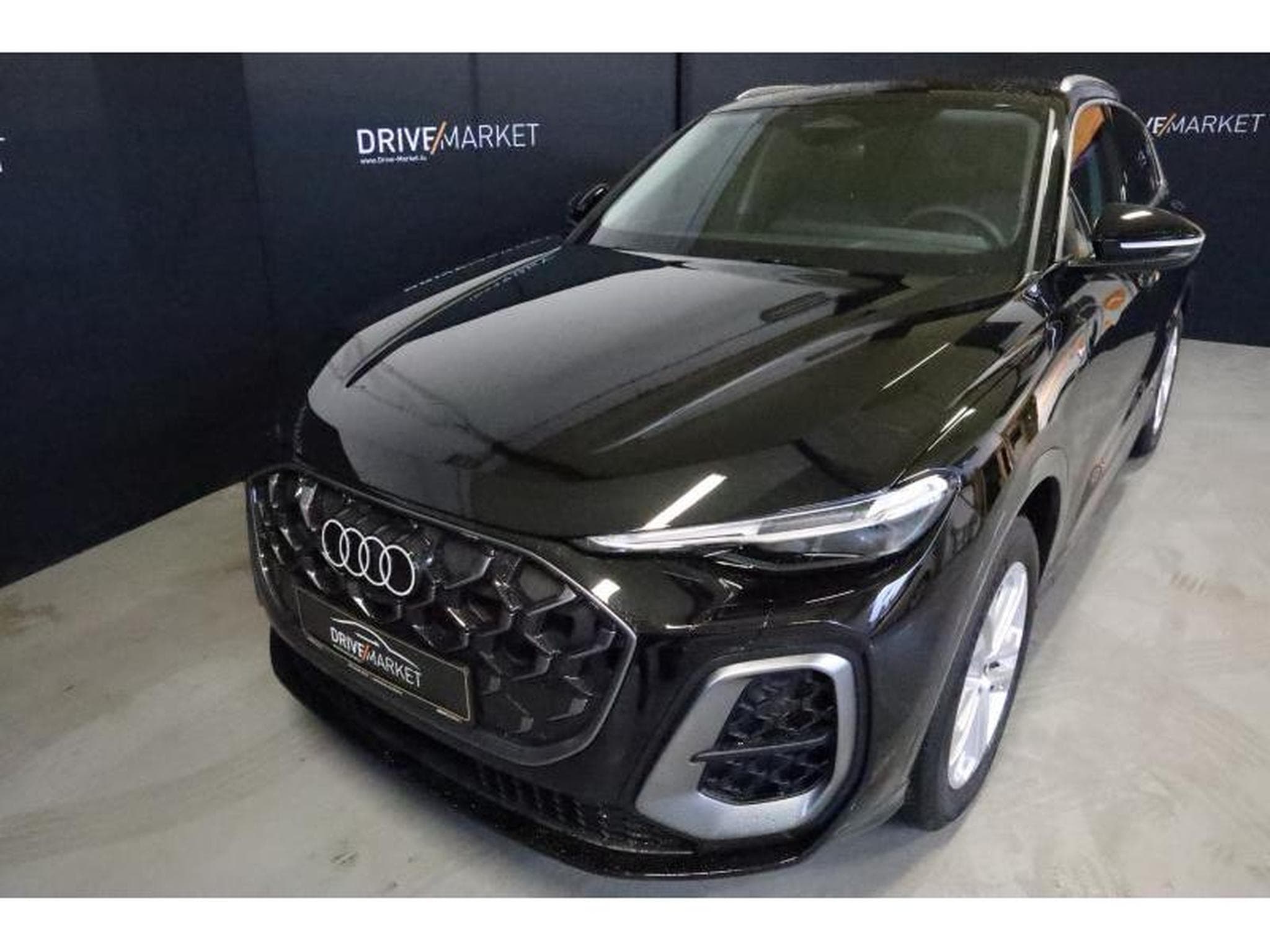 Audi Q5 S-Line (2026) - Photo 20