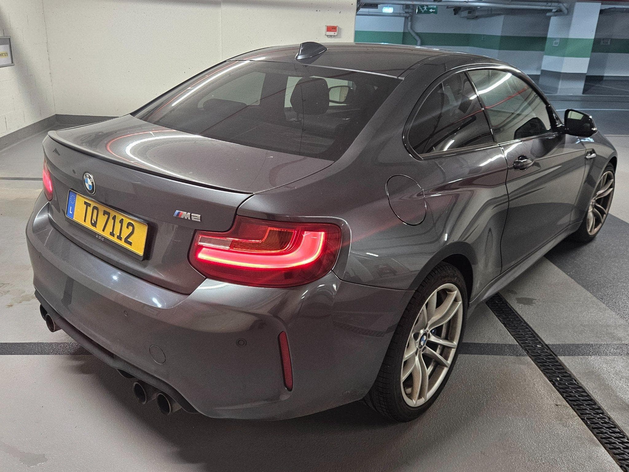 BMW M2 BMW M2 F87 3.0 370 ch DKG (2017) - Foto 4
