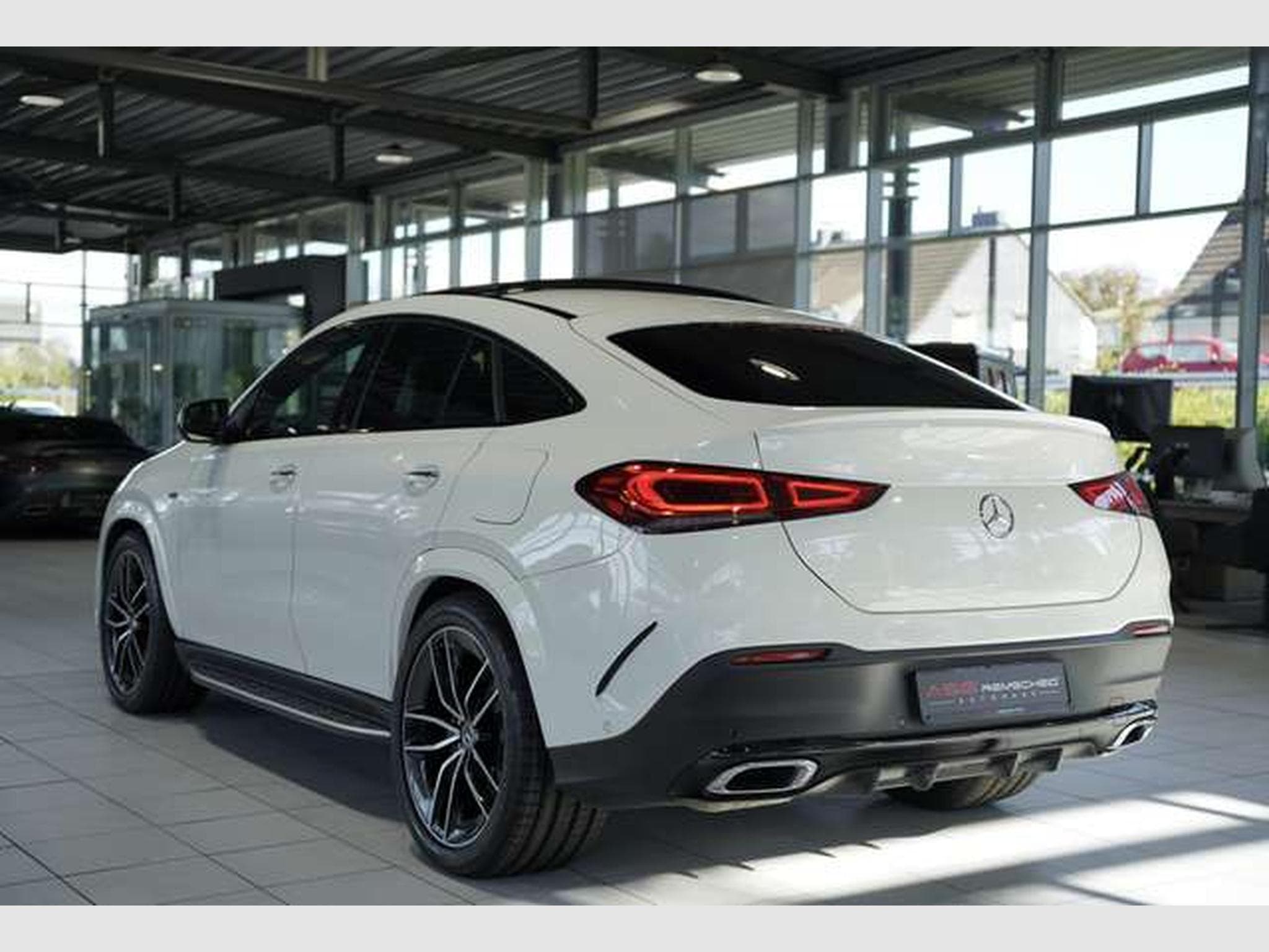 Mercedes GLE 350 de 4M Coupé AMG Line 2.H *Pano*Night*22 (2021) - Photo 8