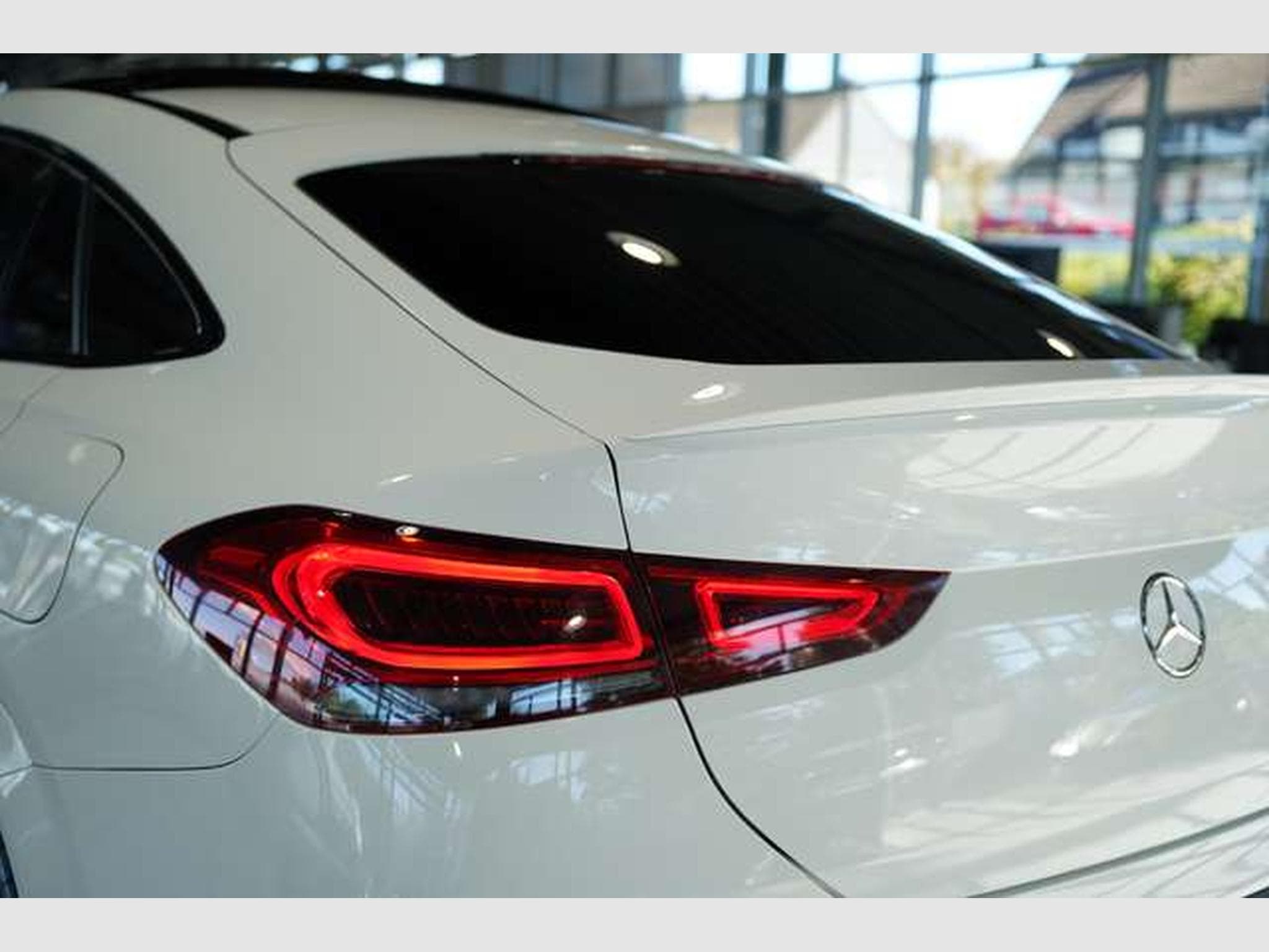 Mercedes GLE 350 de 4M Coupé AMG Line 2.H *Pano*Night*22 (2021) - Photo 10