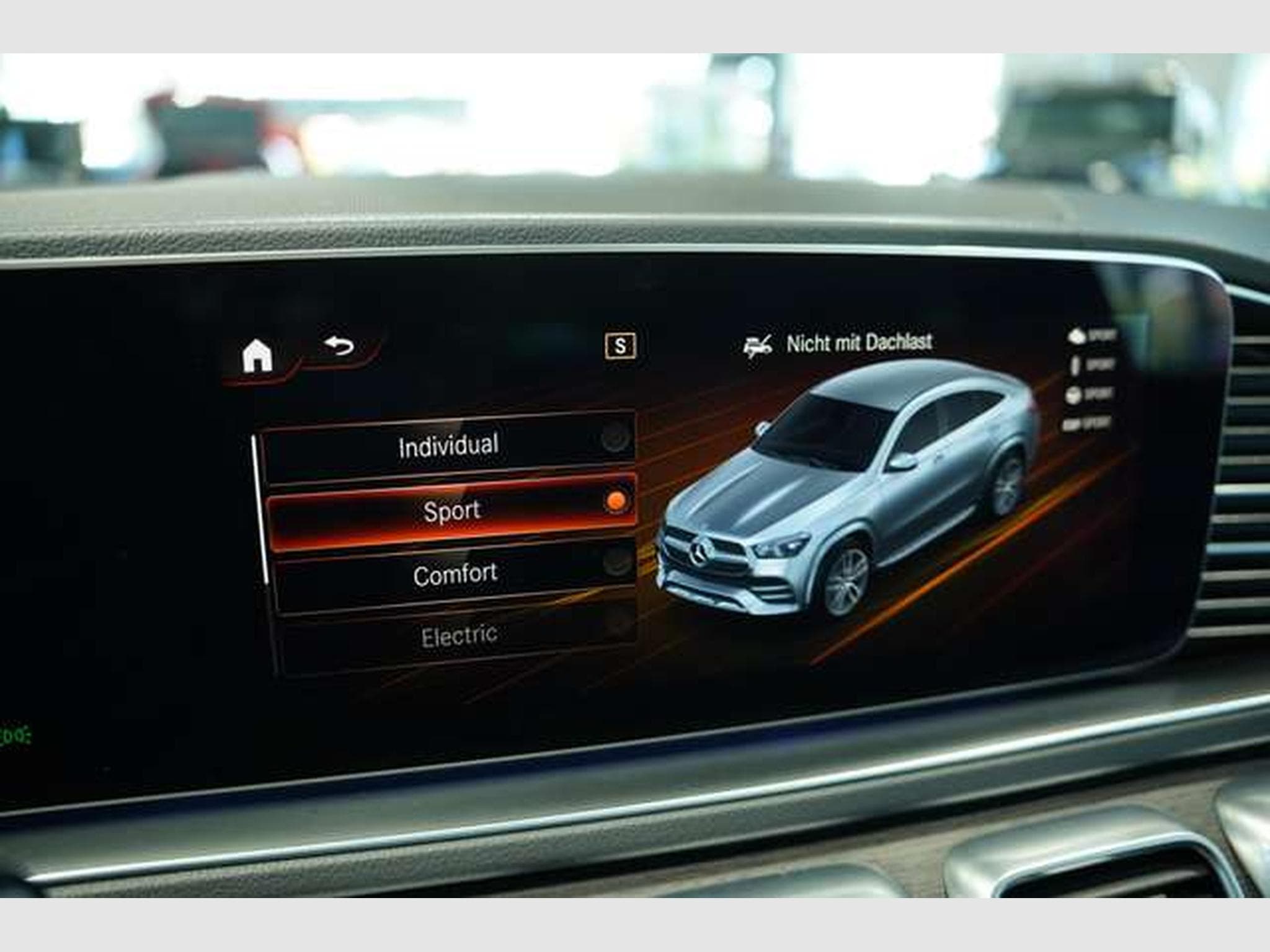 Mercedes GLE 350 de 4M Coupé AMG Line 2.H *Pano*Night*22 (2021) - Photo 36