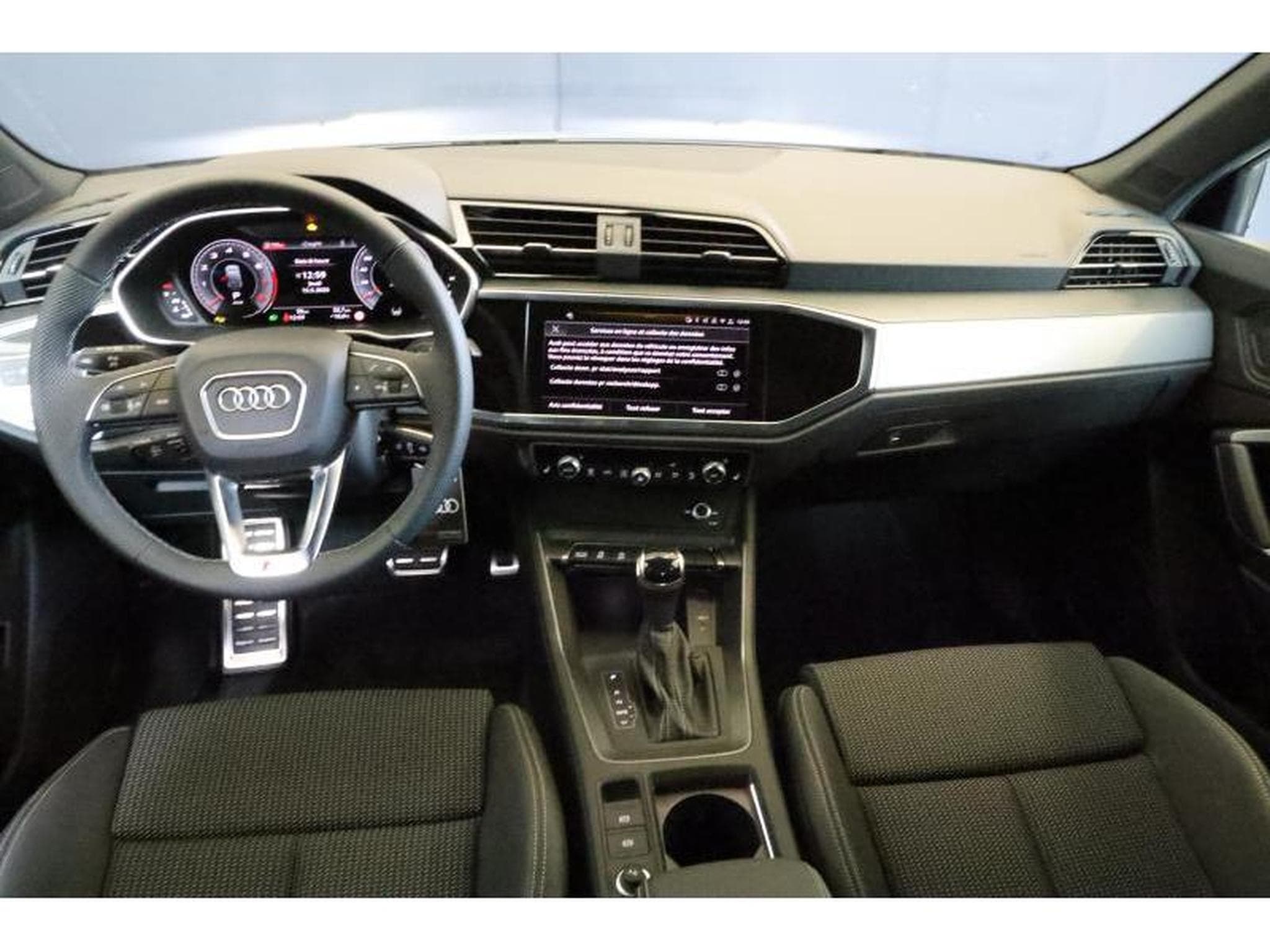 Audi Q3 Sportback (2025) - Photo 2