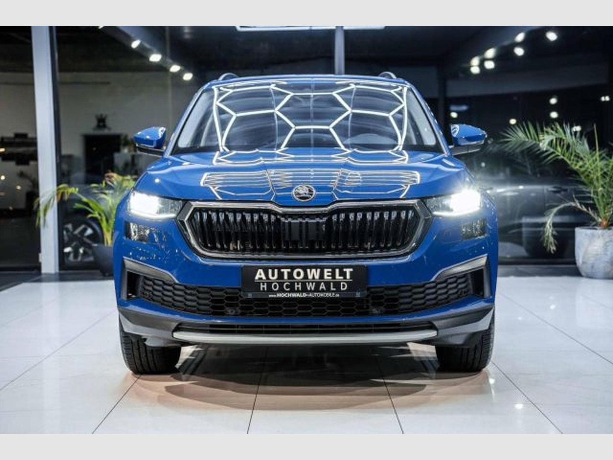 Skoda Kodiaq Kodiaq 2.0 TDI DSG NAVI LED AHK 7-Sitze VIRTUAL (2023) - Foto 5