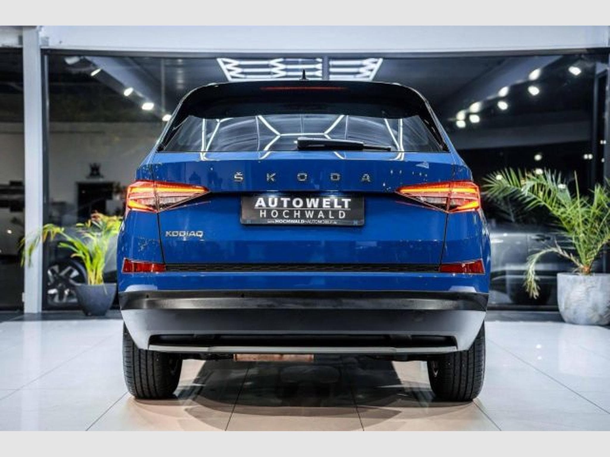 Skoda Kodiaq Kodiaq 2.0 TDI DSG NAVI LED AHK 7-Sitze VIRTUAL (2023) - Foto 12