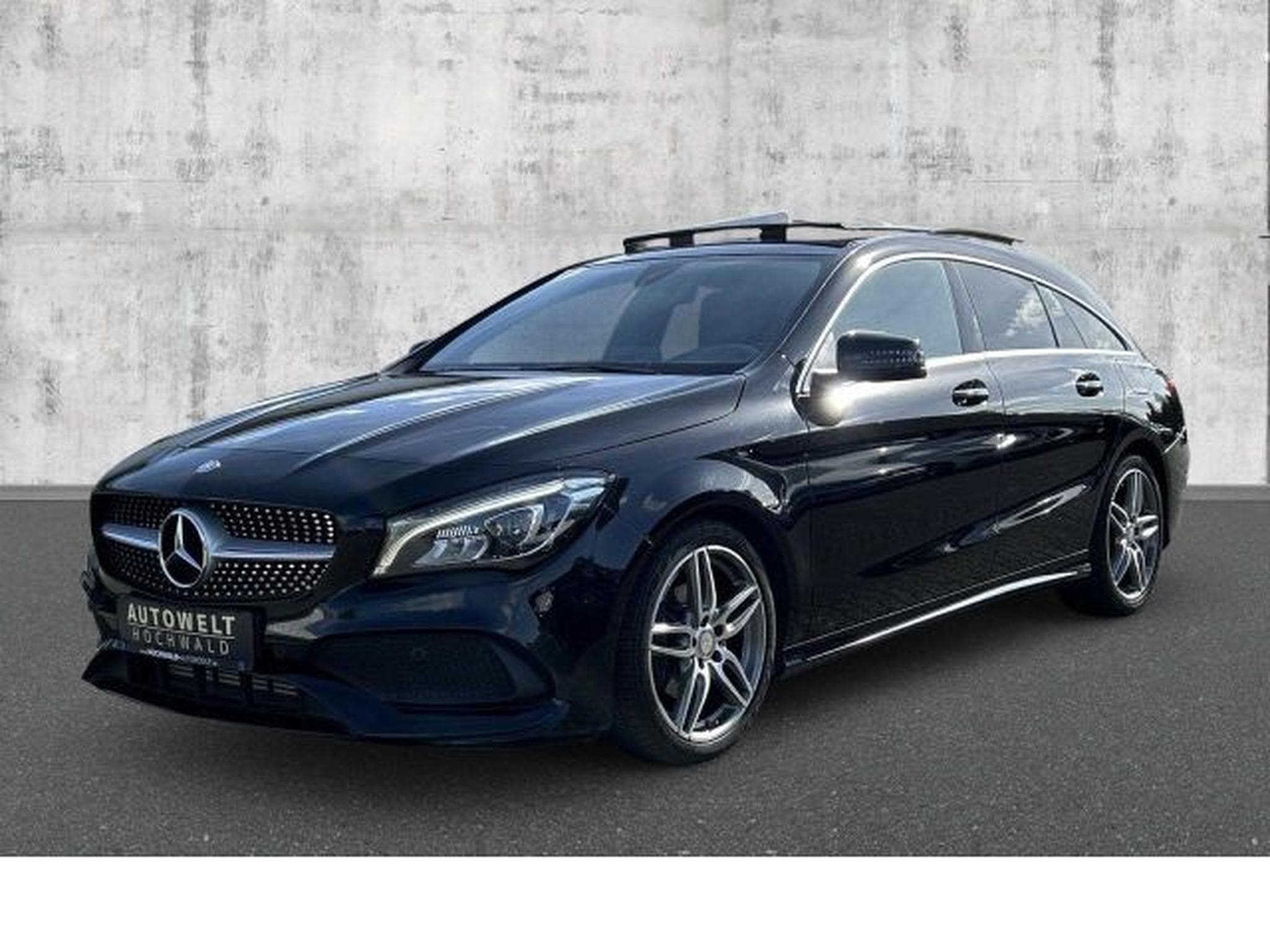 Mercedes CLA 180 CLA 180 Shooting Brake AMG-Line NAVI LED PANO (2016) - Photo 2