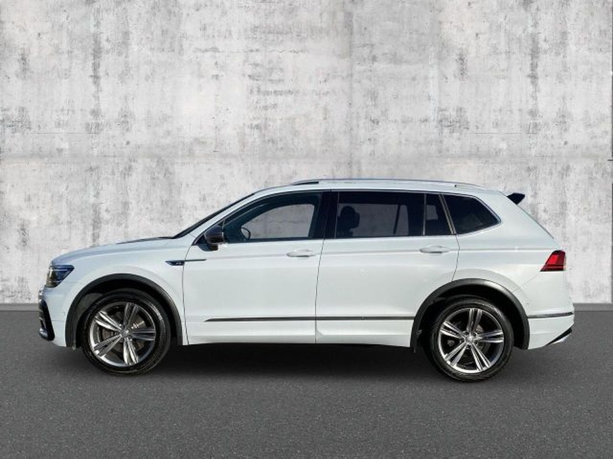 VW Tiguan Tiguan Allspace 2.0 TDI DSG Highl R-Line 4M AHK (2019) - Foto 3